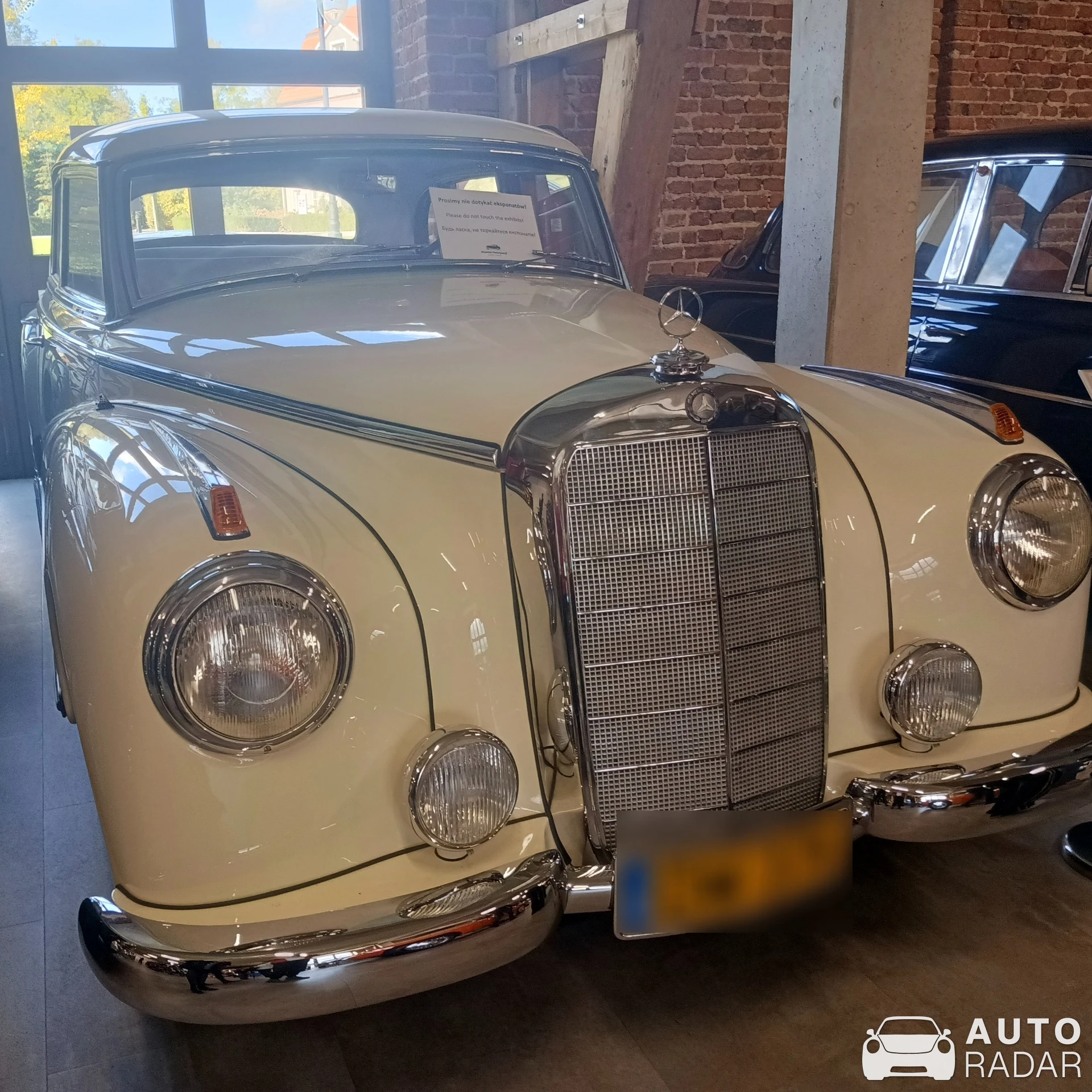 Mercedes-Benz 300D spotted in Ślęza