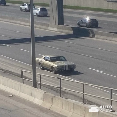 Pontiac Grand Ville spotted in Calgary