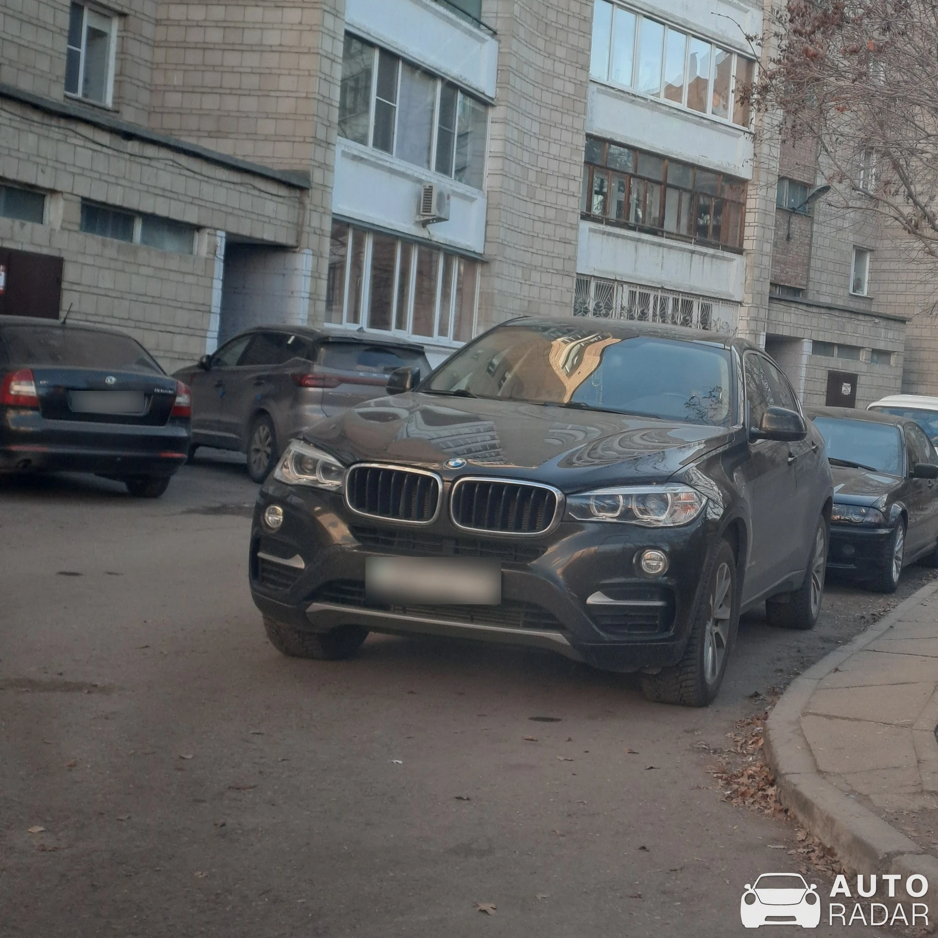 BMW X6 E71 spotted in Oskemen, Kazakhstan