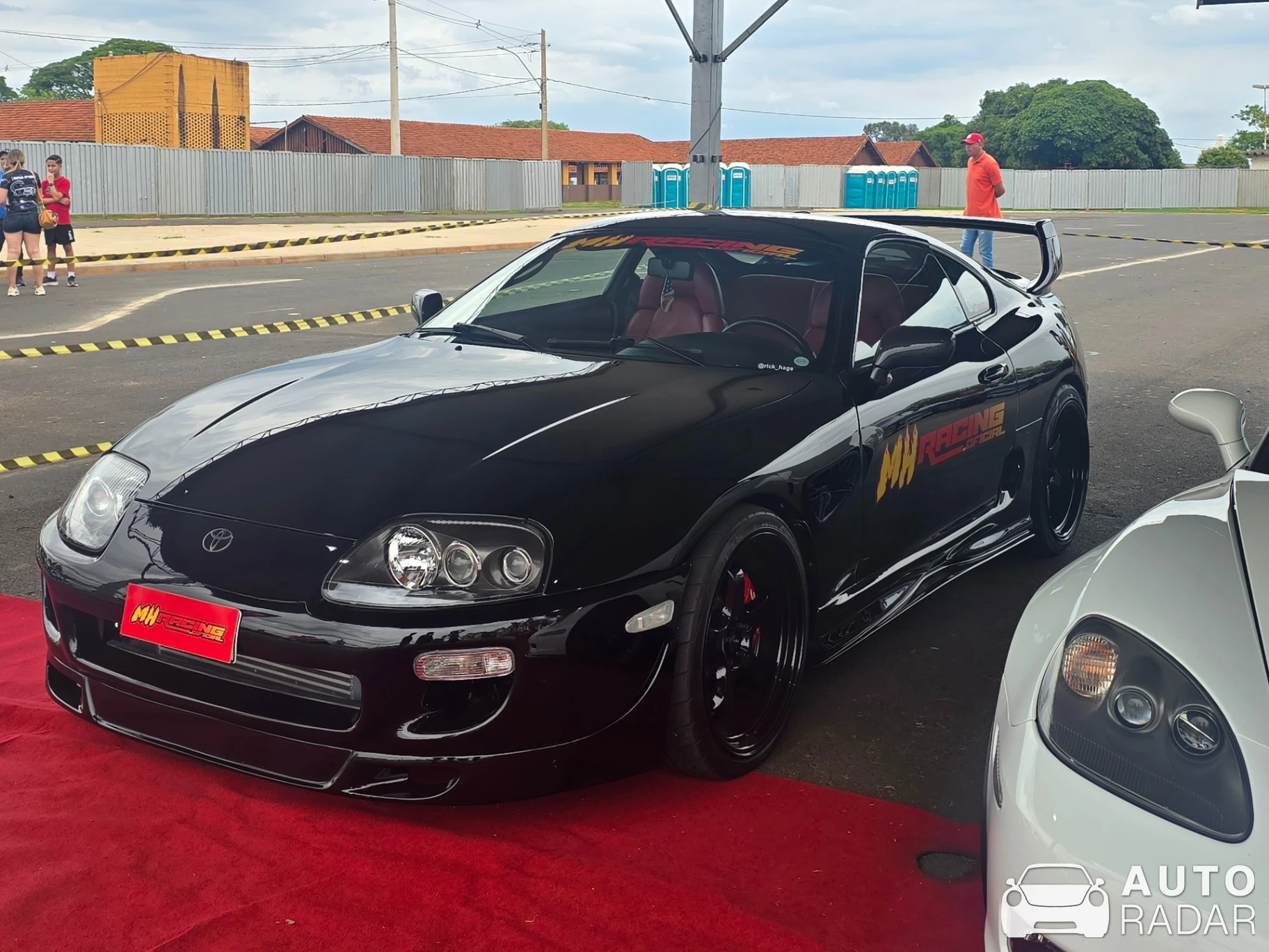 Toyota Supra A80 spotted in Distrito Industrial, Brazil