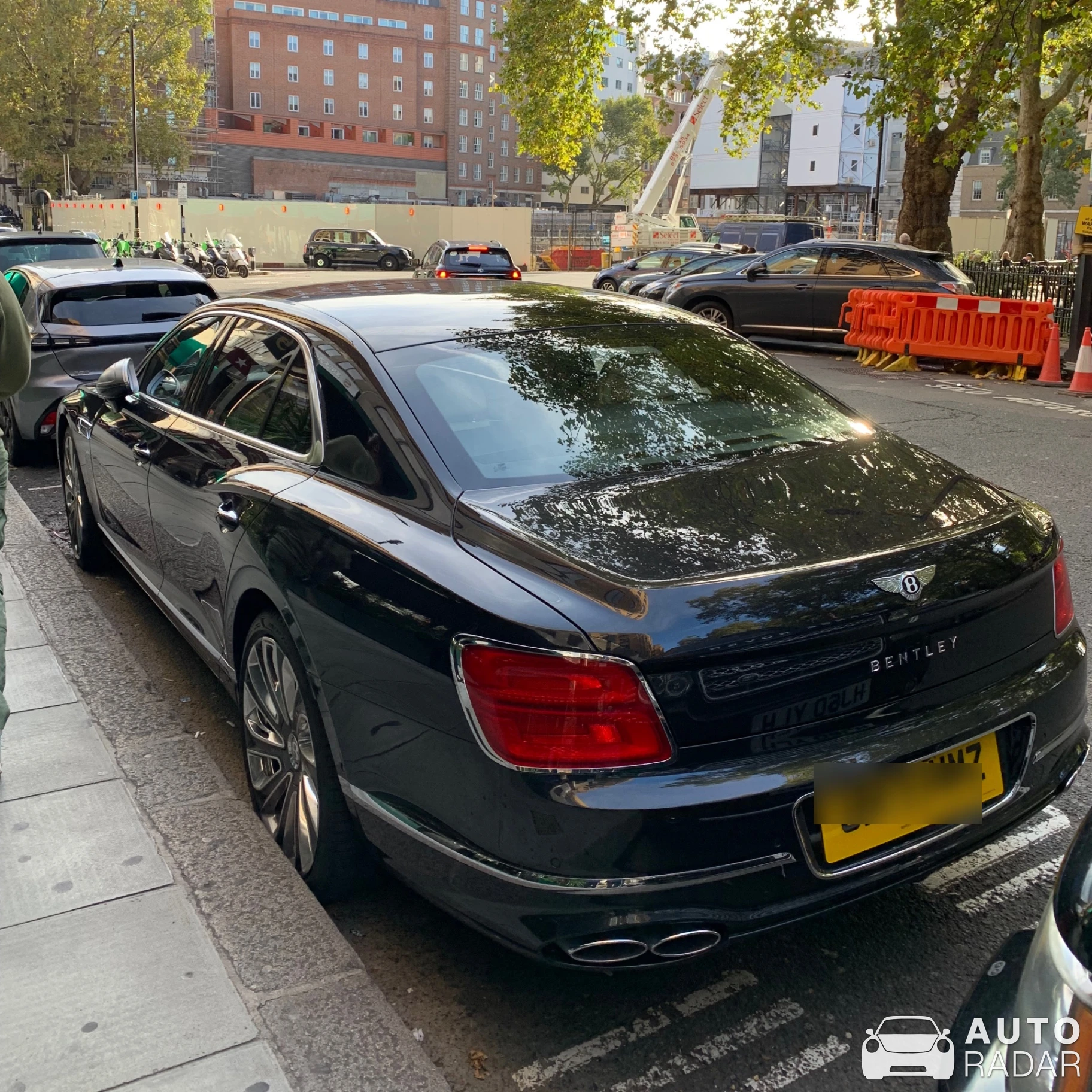 Bentley Flying Spur V8 2022 Mulliner spotted