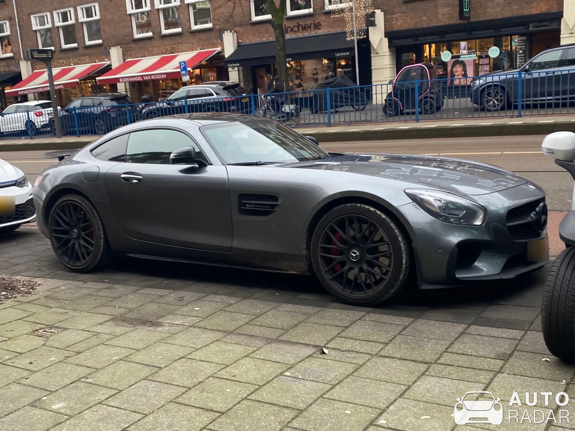 Mercedes-AMG GT C190 spotted in Amsterdam, Nederland