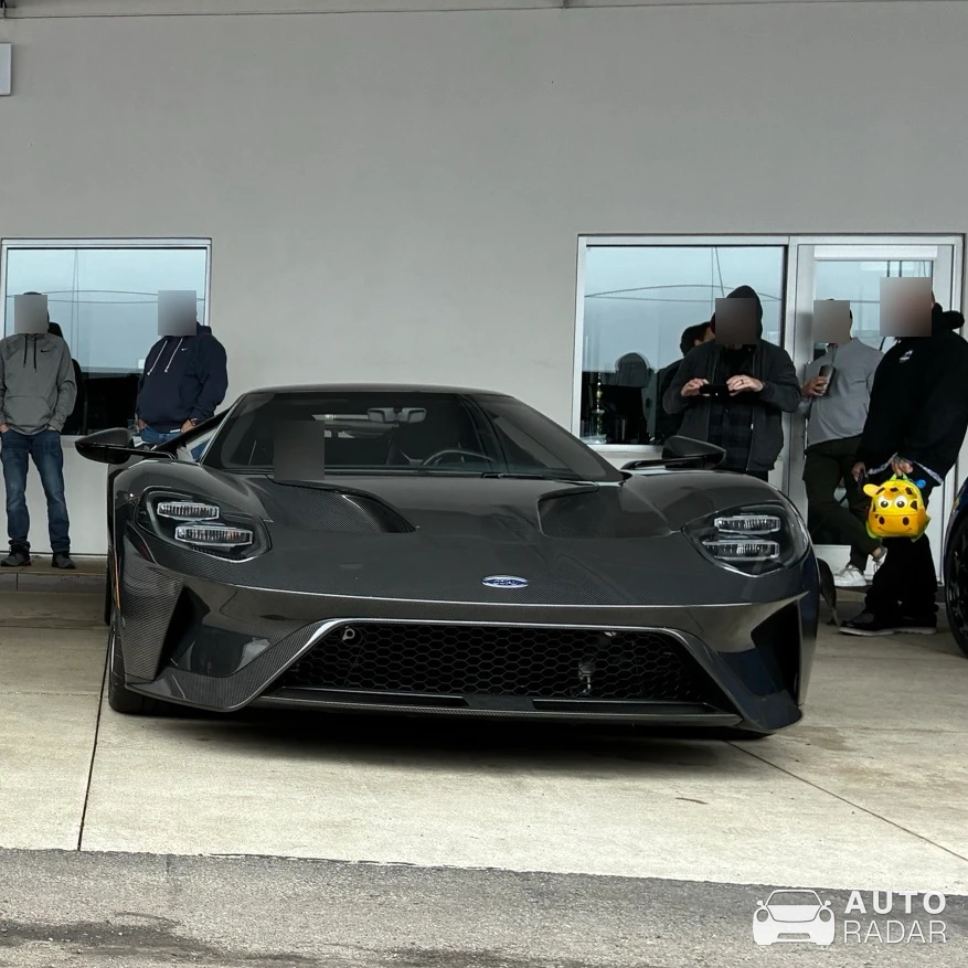 Ford GT Liquid Carbon Edition spotted in North Olmsted