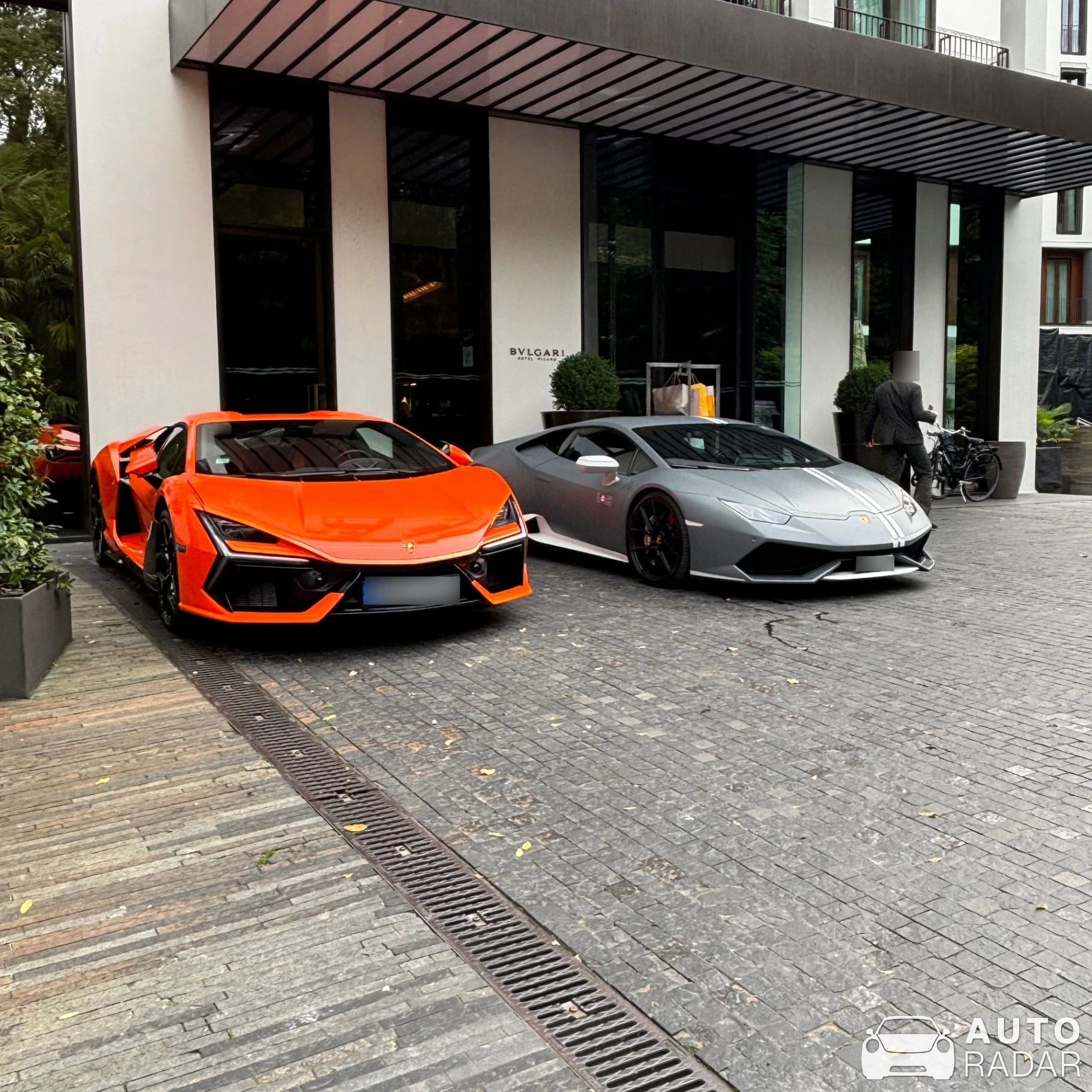 Lamborghini Huracán LP610-4 Avio spotted in Milano, Italia