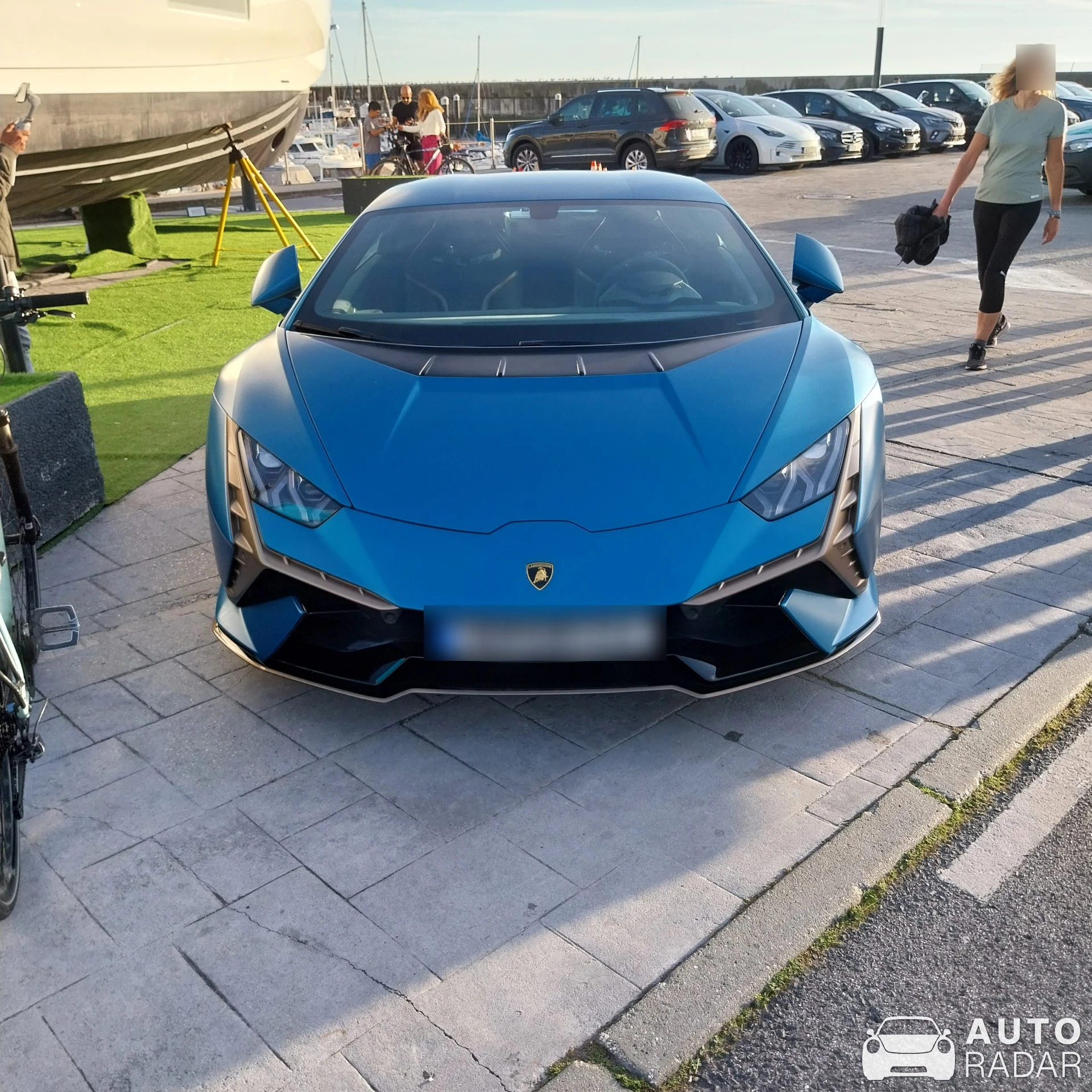 Lamborghini Huracán LP640-2 Tecnica spotted in Cascais, Portugal