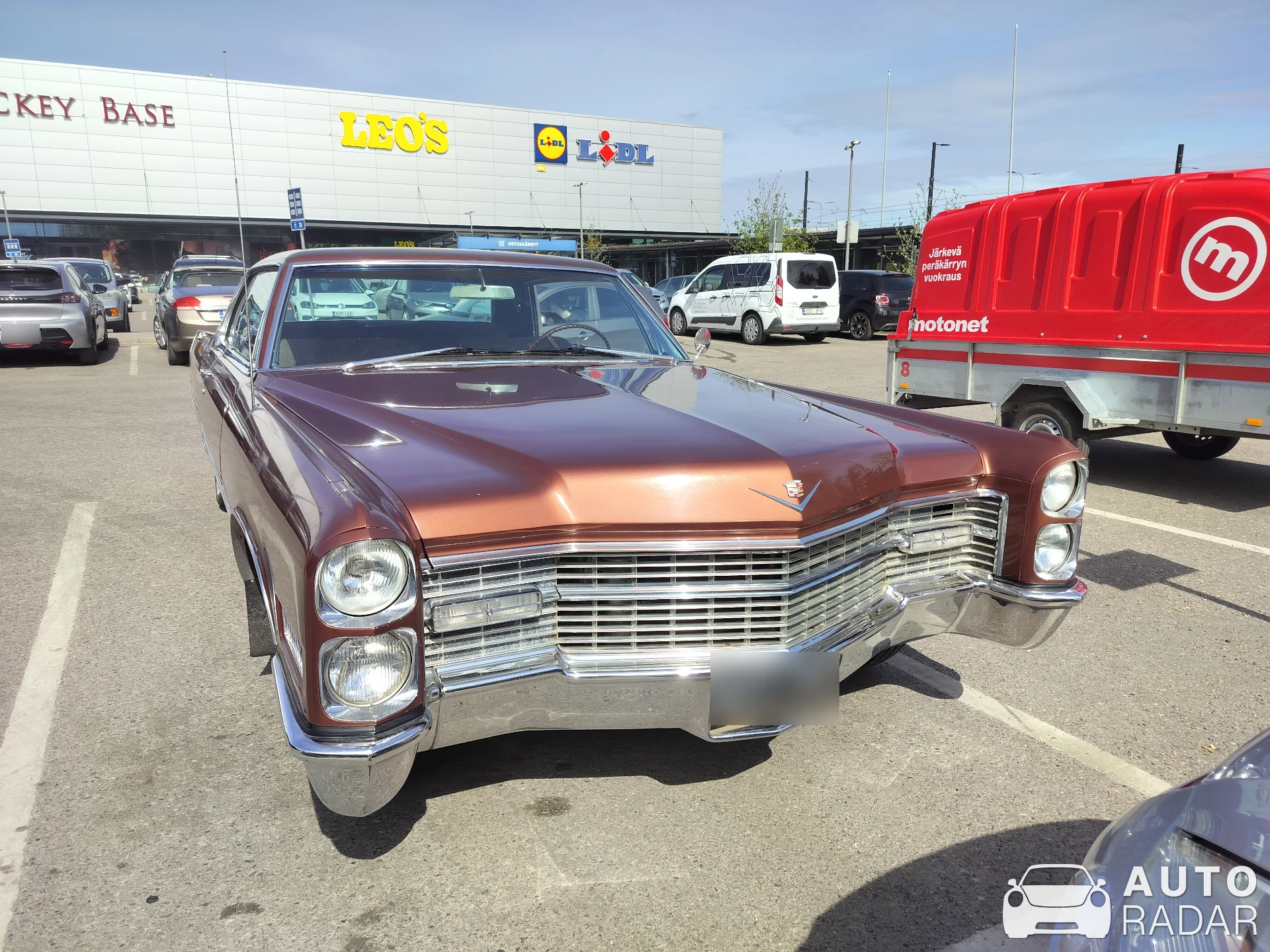 Cadillac Coupe DeVille 1958 spotted in Helsinki