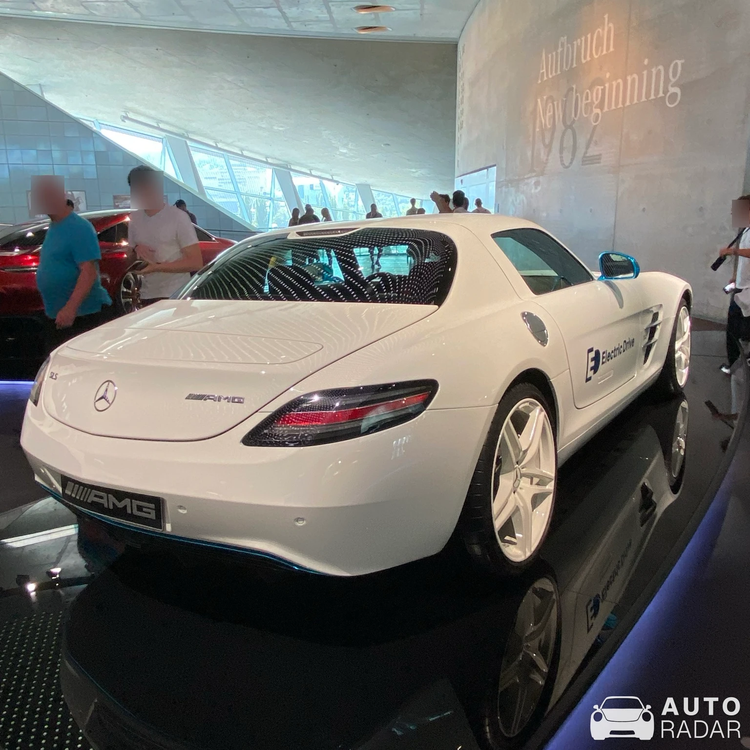 Mercedes-Benz SLS AMG Electric Drive spotted in Stuttgart