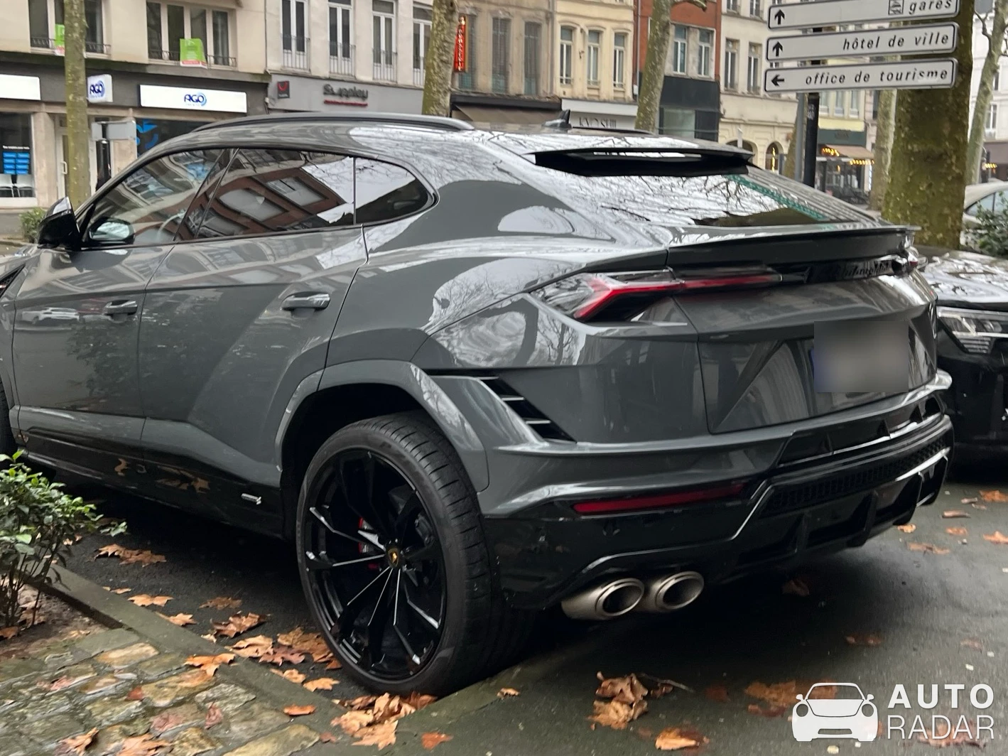 Lamborghini Urus S spotted in Lille, France