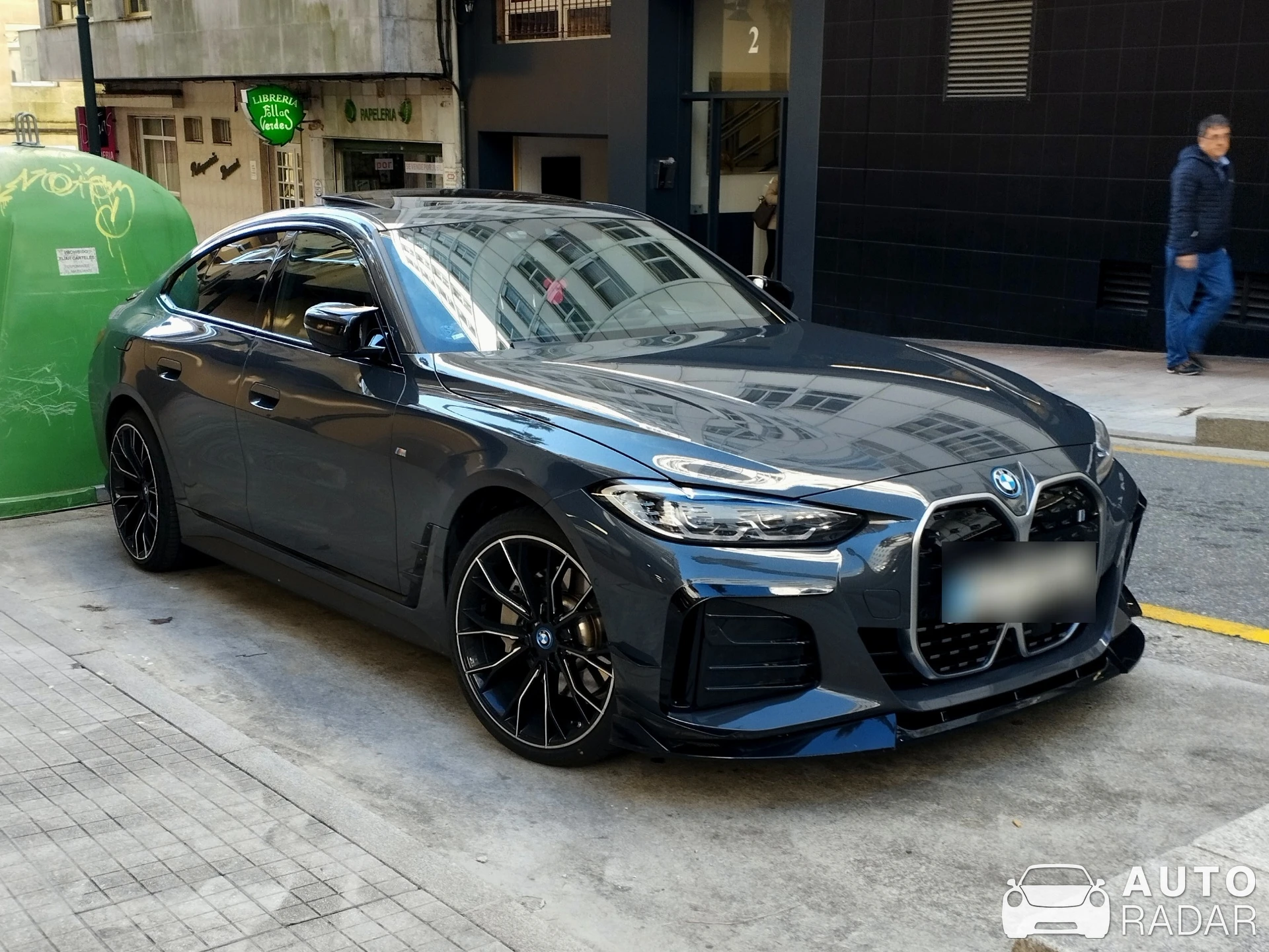 BMW i4 M50 2022 spotted in Pontevedra, España