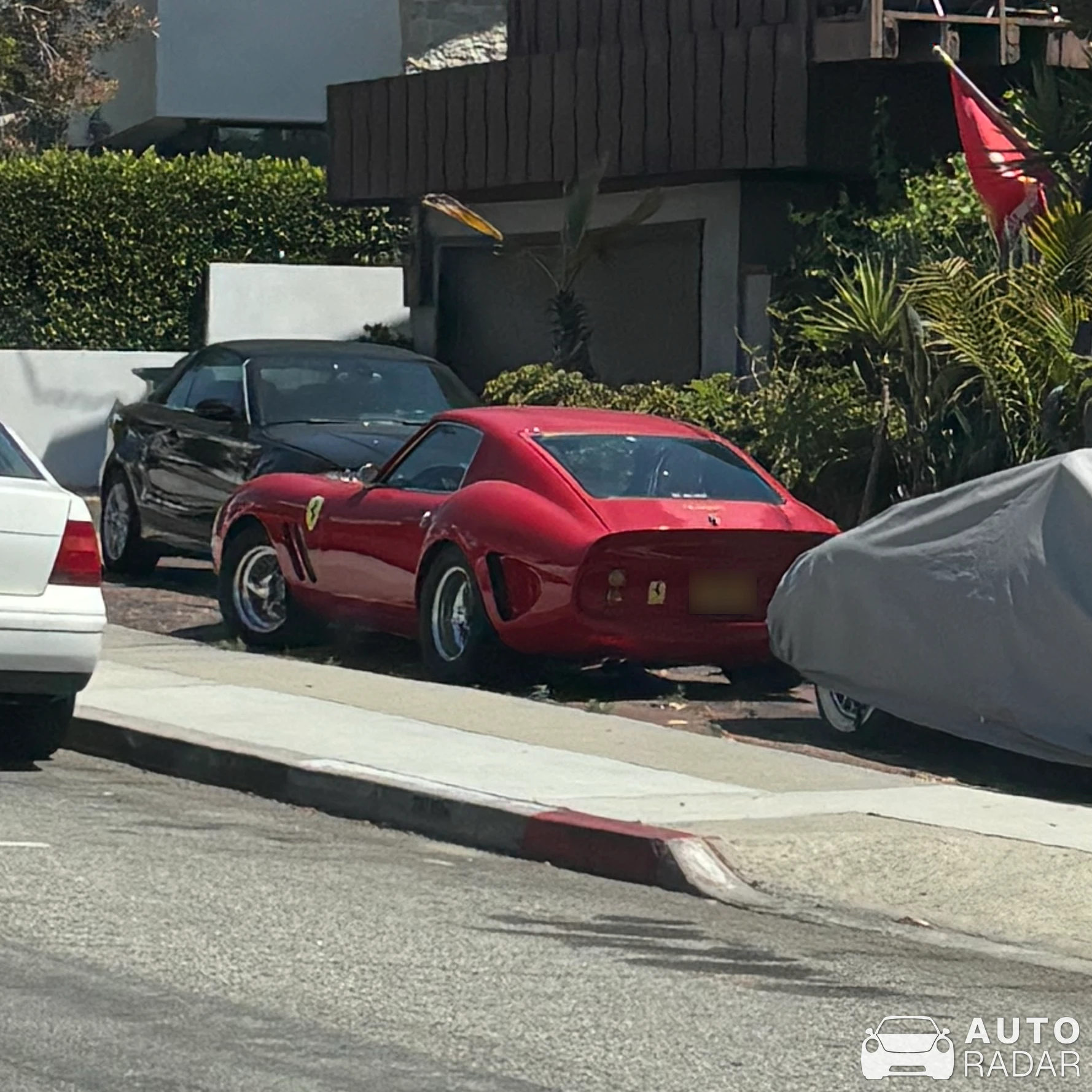 Ferrari 250 GTO Replica spotted in Hermosa Beach