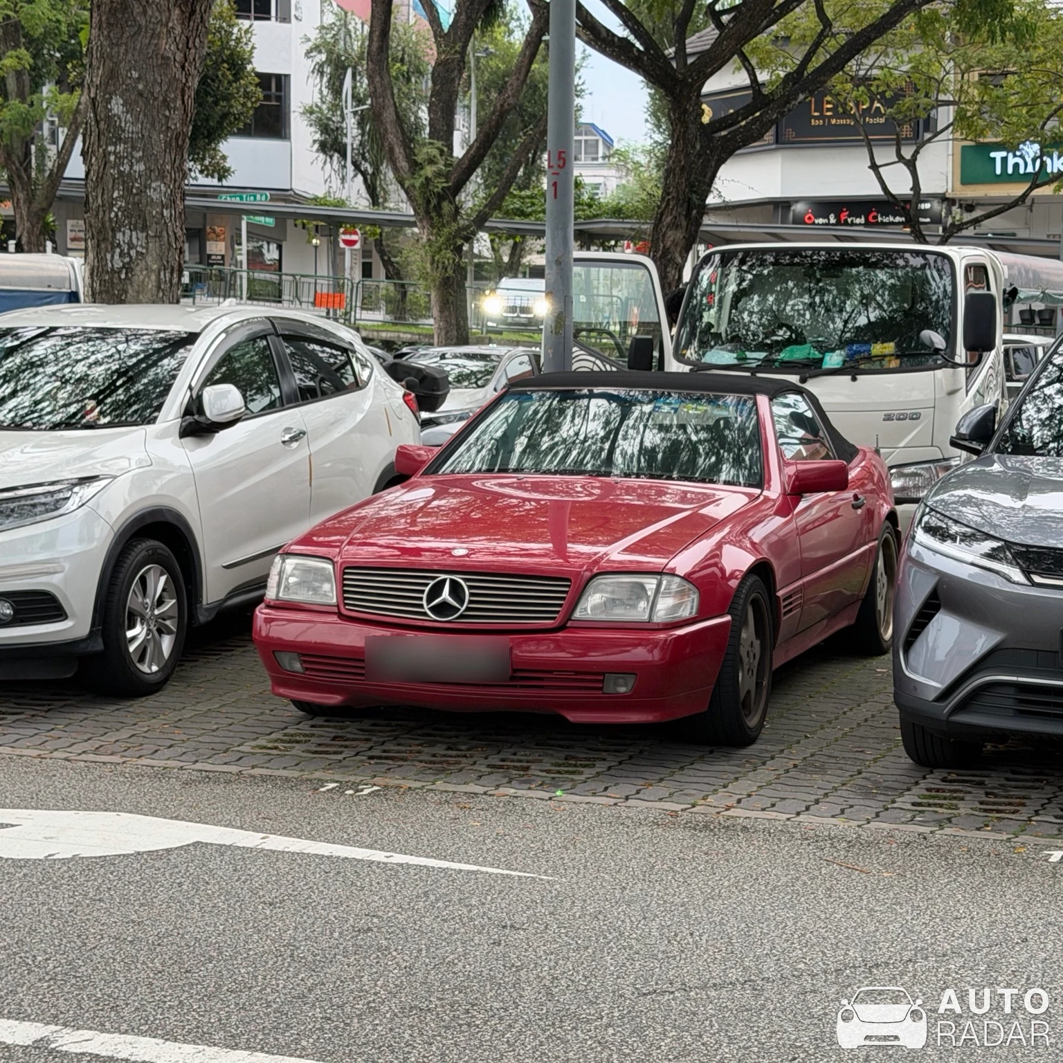 Mercedes-Benz SL 70 AMG R129 spotted in Singapore