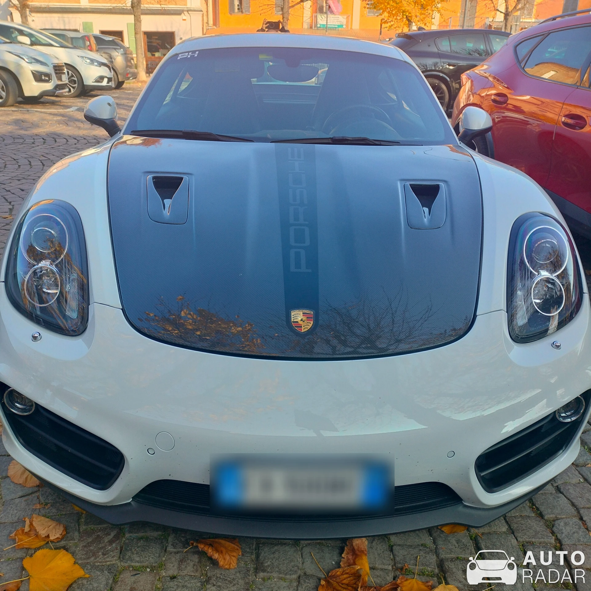 Porsche 718 Cayman GT4 spotted in Bra