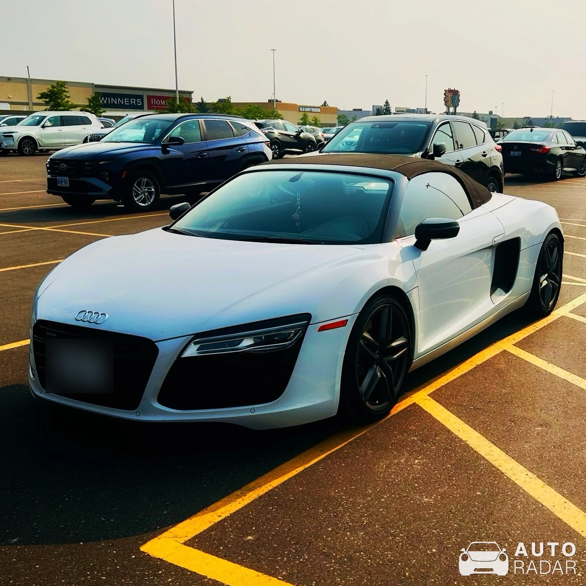 Audi R8 V10 Spyder 2013 spotted in Vaughan