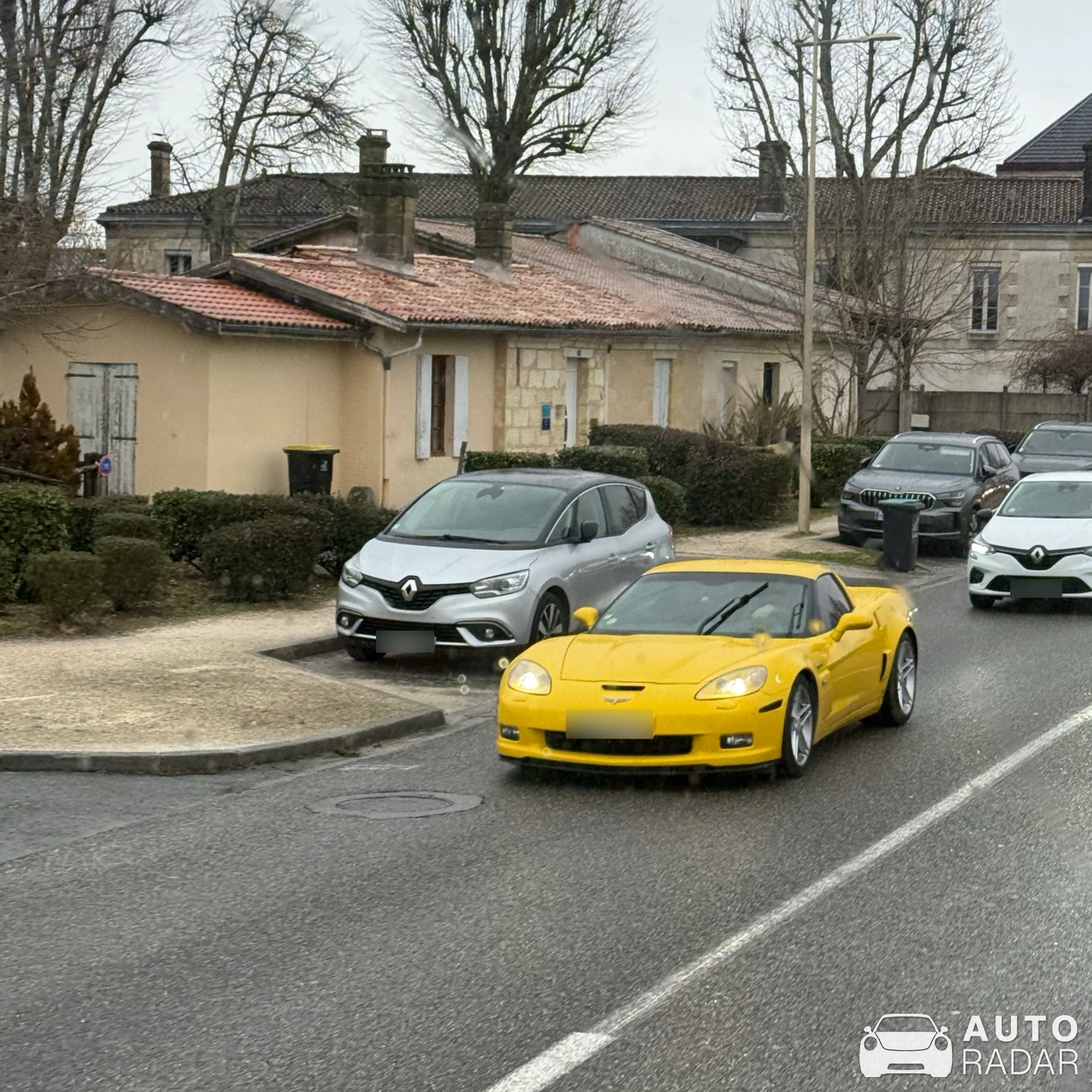Chevrolet Corvette C6 spotted in La Brède, France