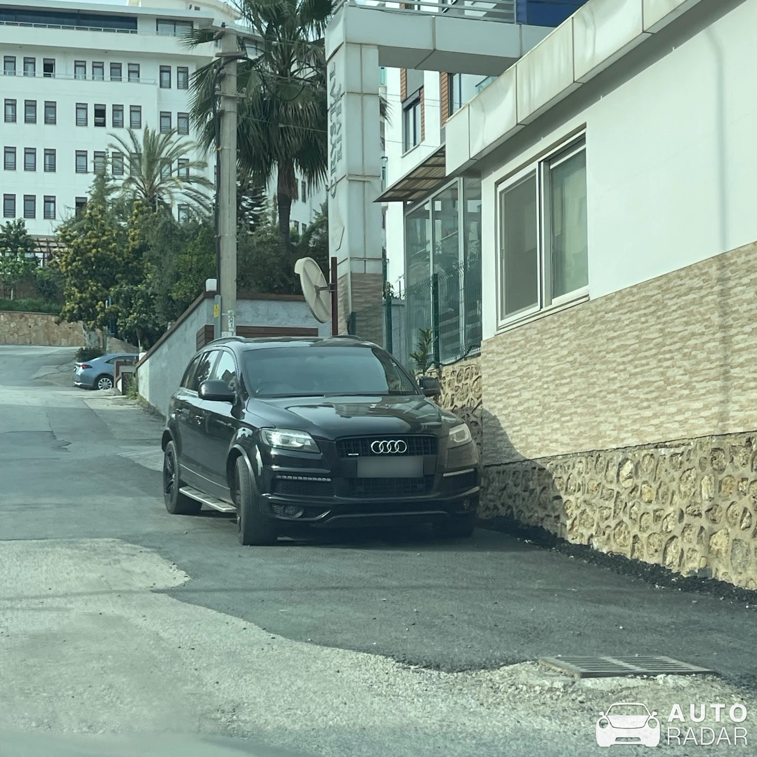 Audi Q7 V12 TDI spotted