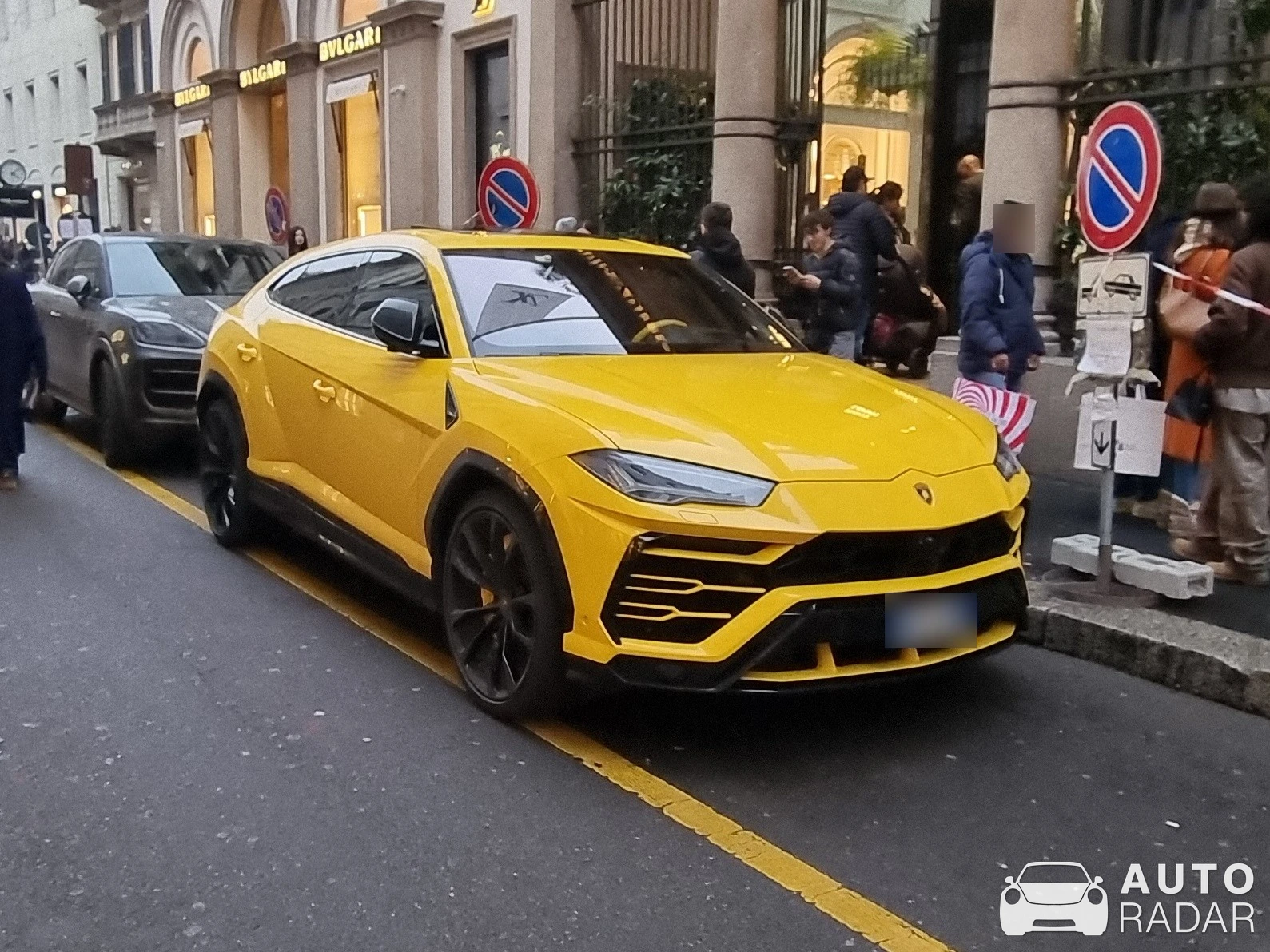 Lamborghini Urus spotted in Milano, Italy