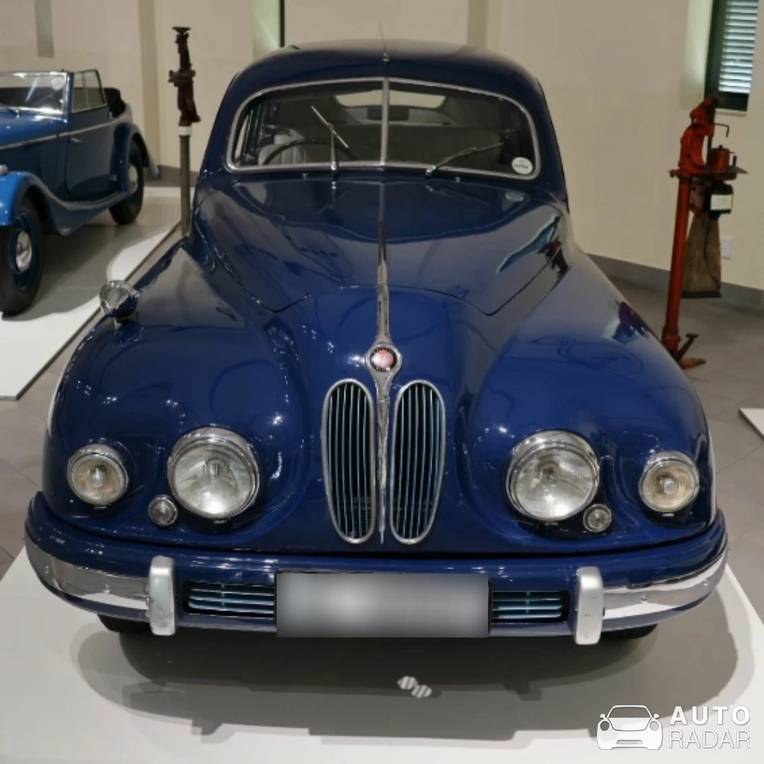 Bristol 408 spotted