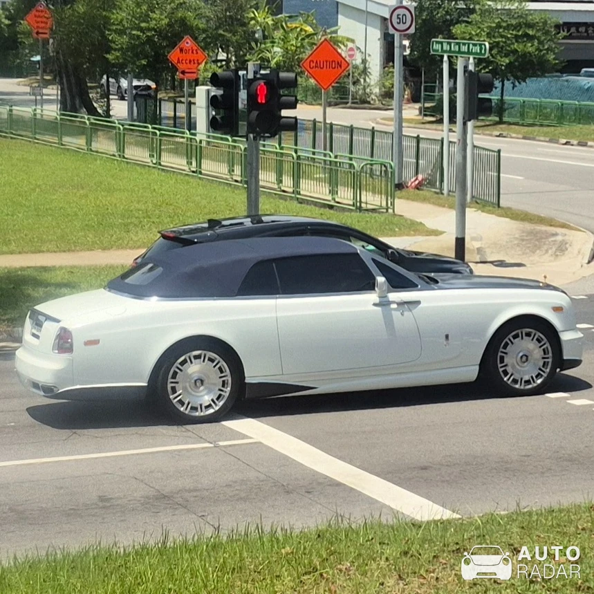 Rolls-Royce Phantom Drophead Coupé Series II spotted in Singapore