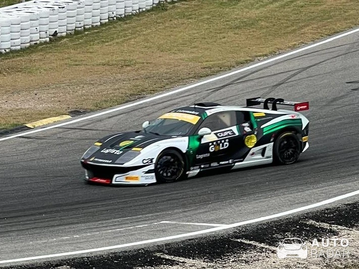 Ligier JS2R spotted in San Sebastián de los Reyes