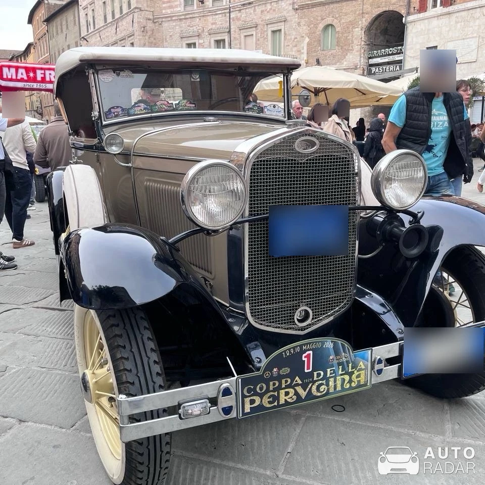 Ford Model A 1927 spotted in Perugia