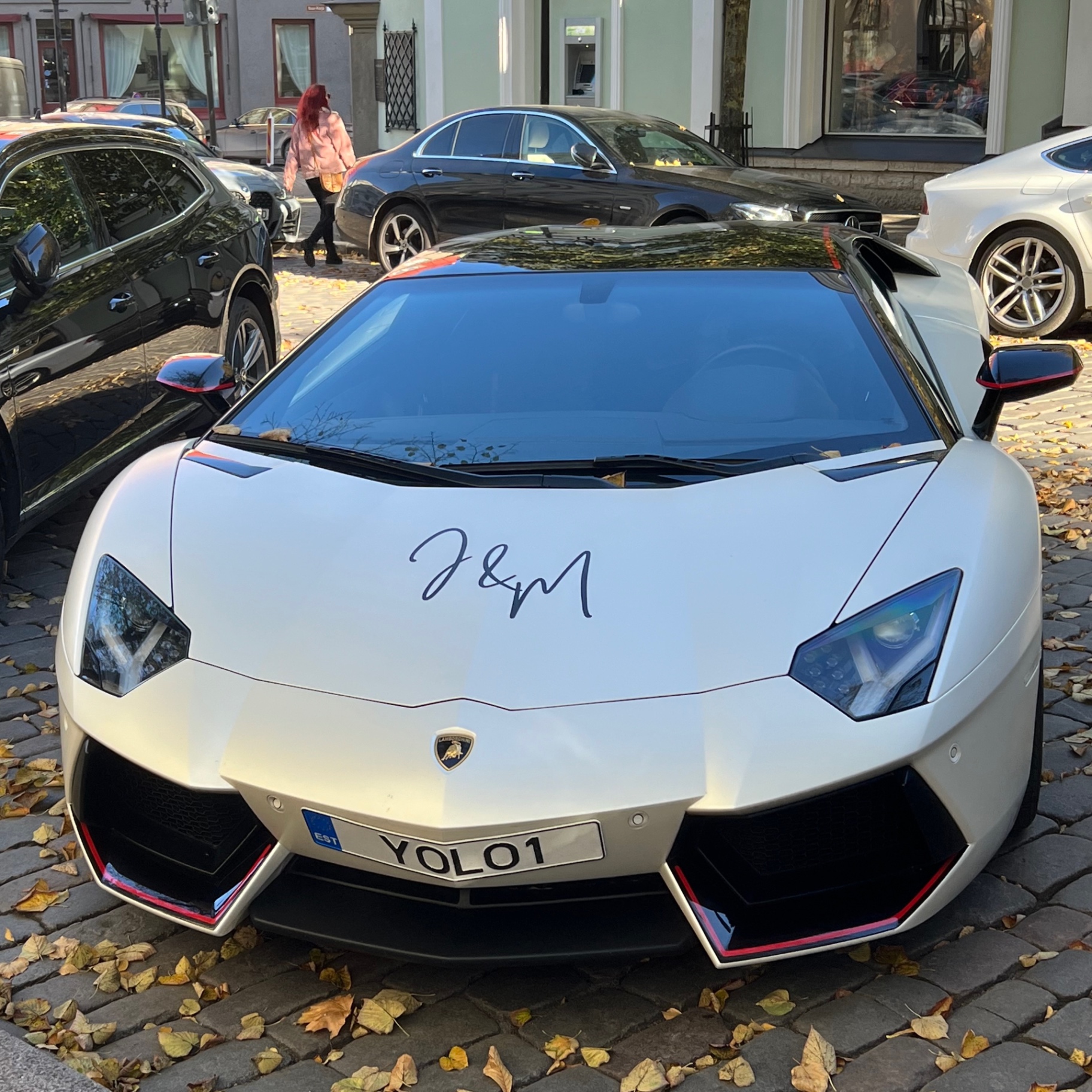 Lamborghini Aventador LP700-4 Pirelli Edition