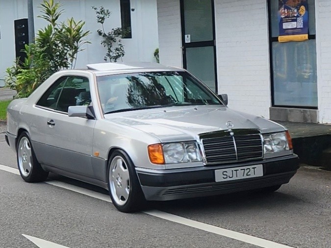 Mercedes-Benz E 550