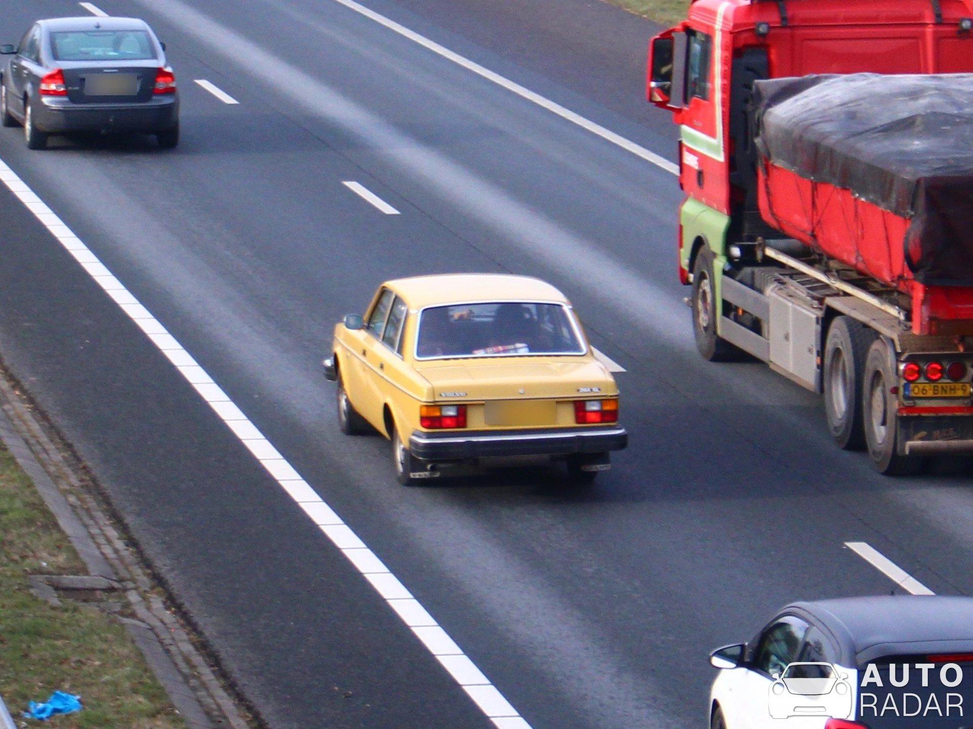 Volvo 244 DL spotted in Enschede