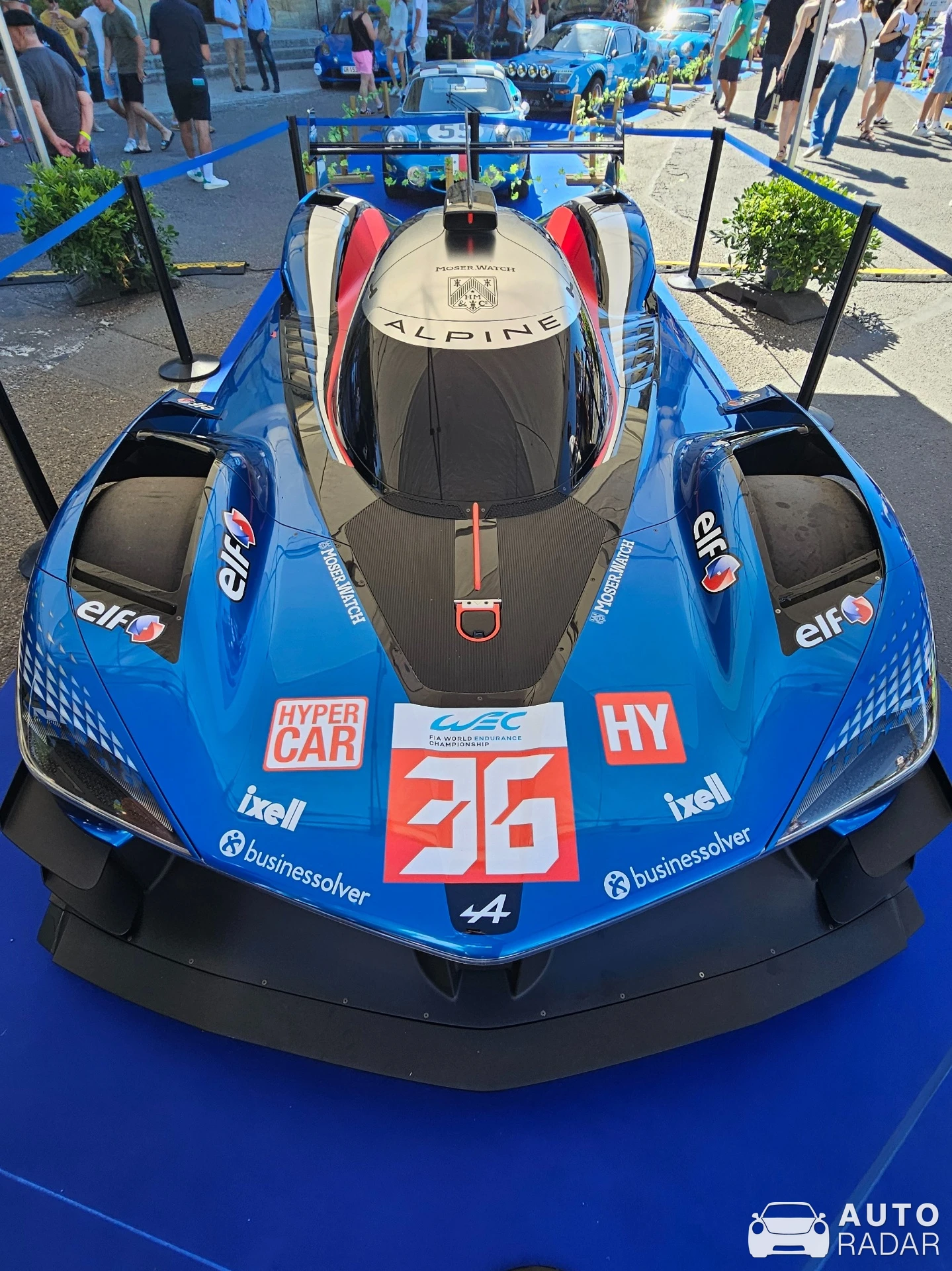 Alpine A424 spotted in Saint-Émilion