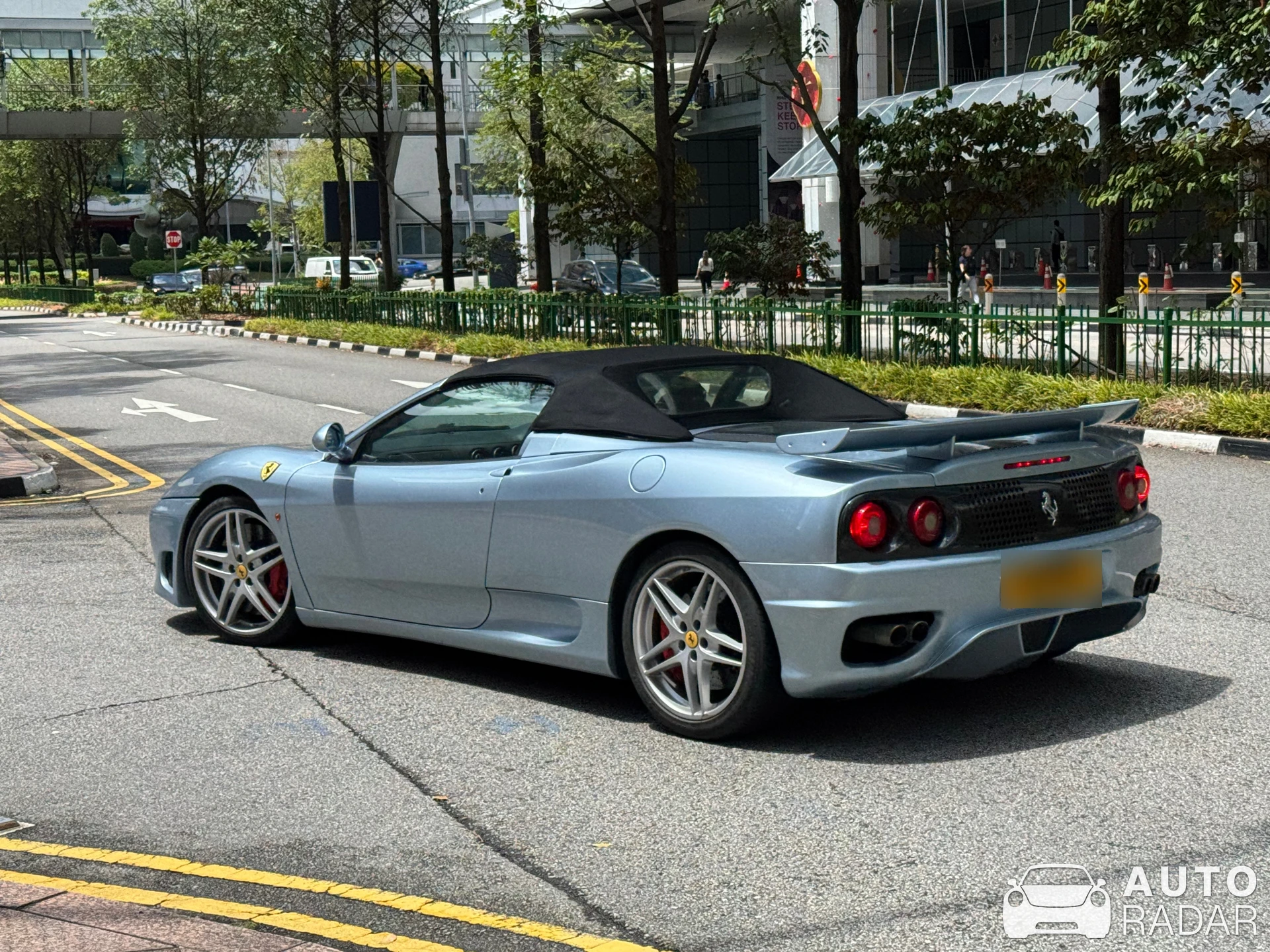 Ferrari 360 Spider Novitec Rosso spotted in Singapore