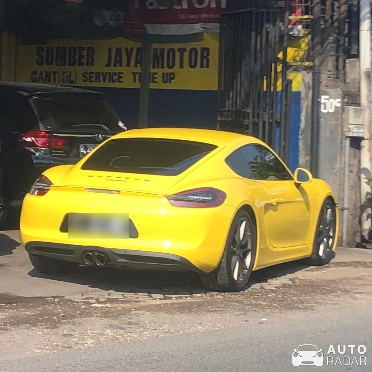 Porsche 981 Boxster spotted in Kota Jakarta Barat, Indonesia
