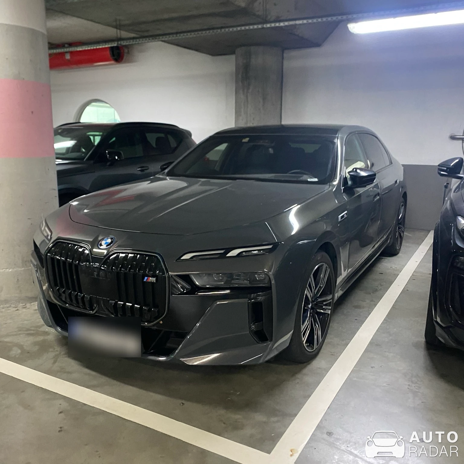 BMW M760e xDrive spotted in Moreira