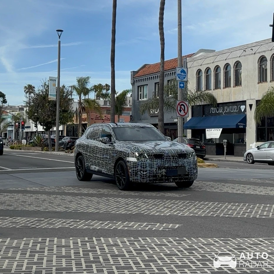 BMW X3 G45 spotted in Hermosa Beach