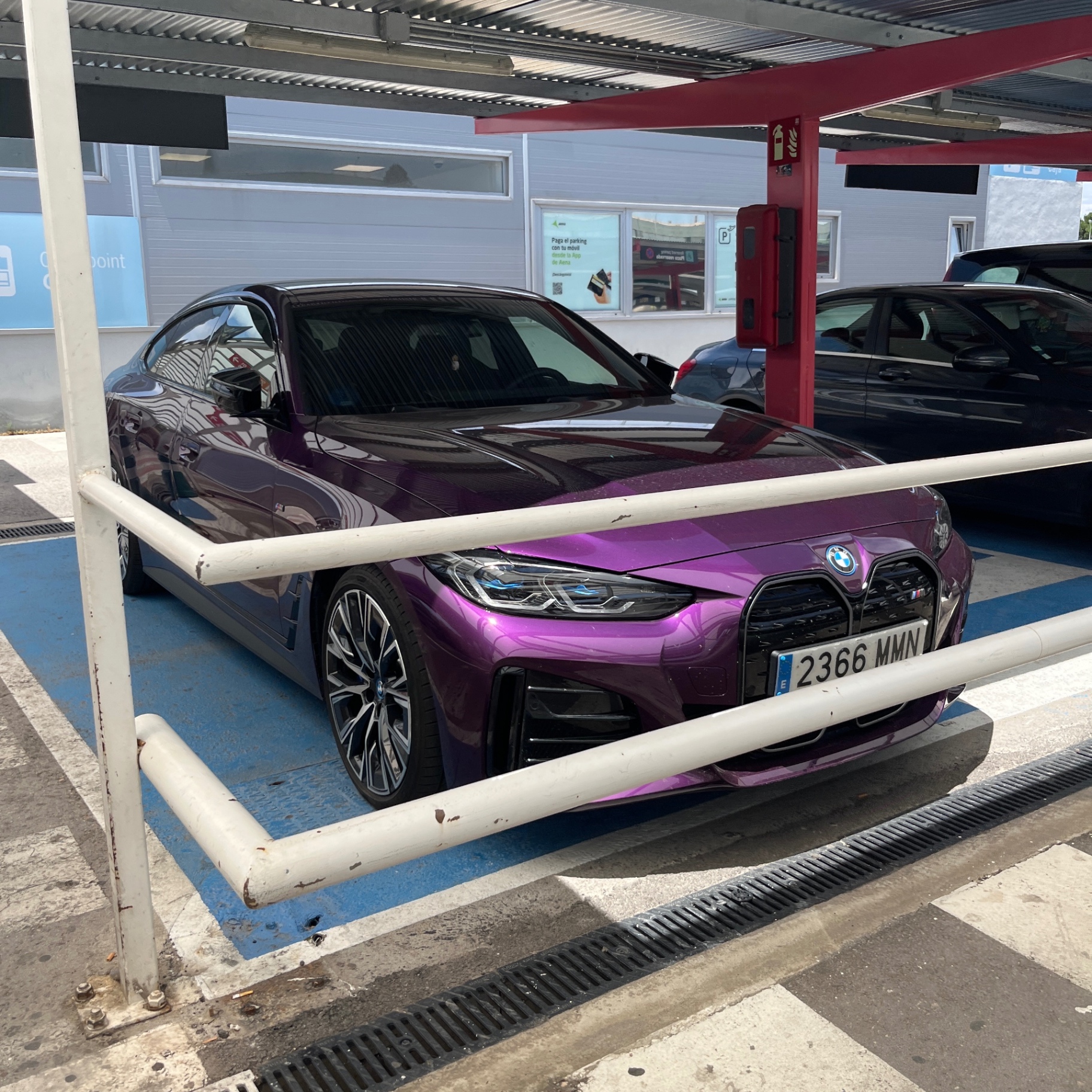 BMW i4 G26
