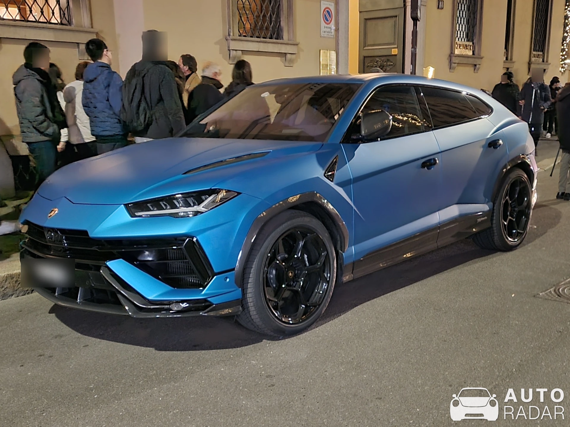 Lamborghini Urus Performante spotted in Milano, Italia