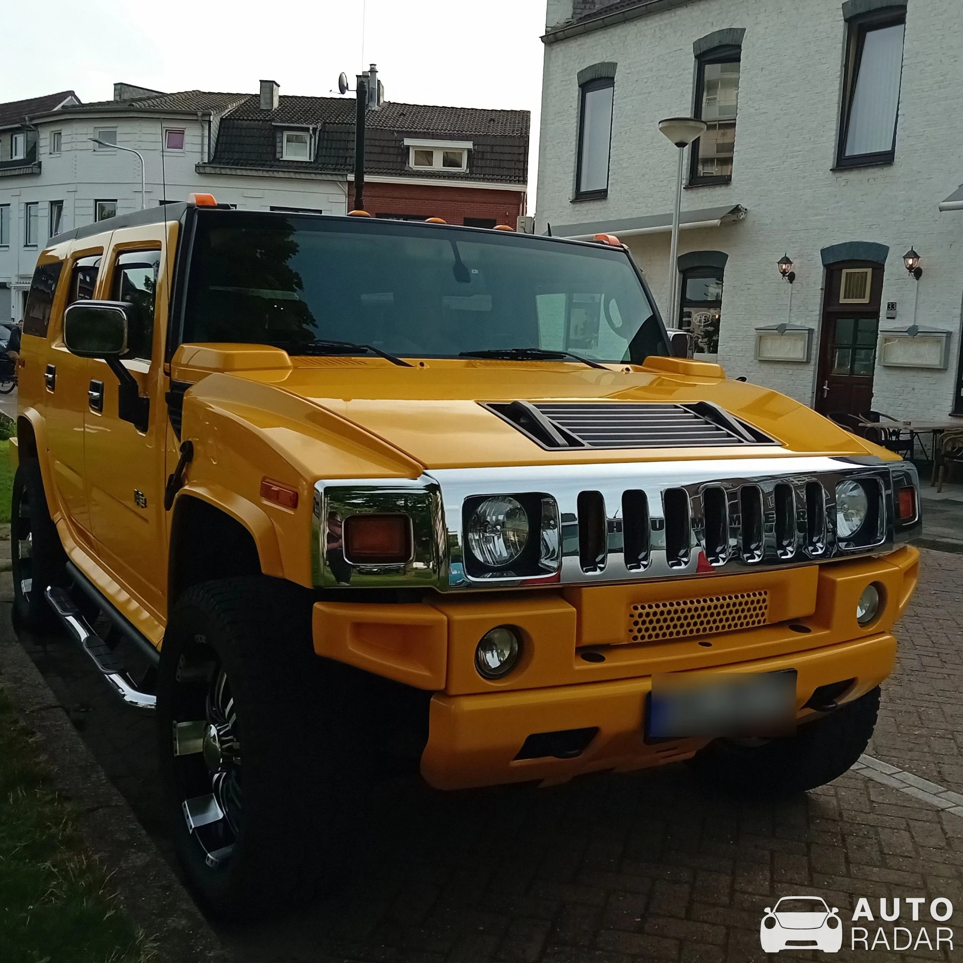 Hummer H2 spotted in Kerkrade, Netherlands