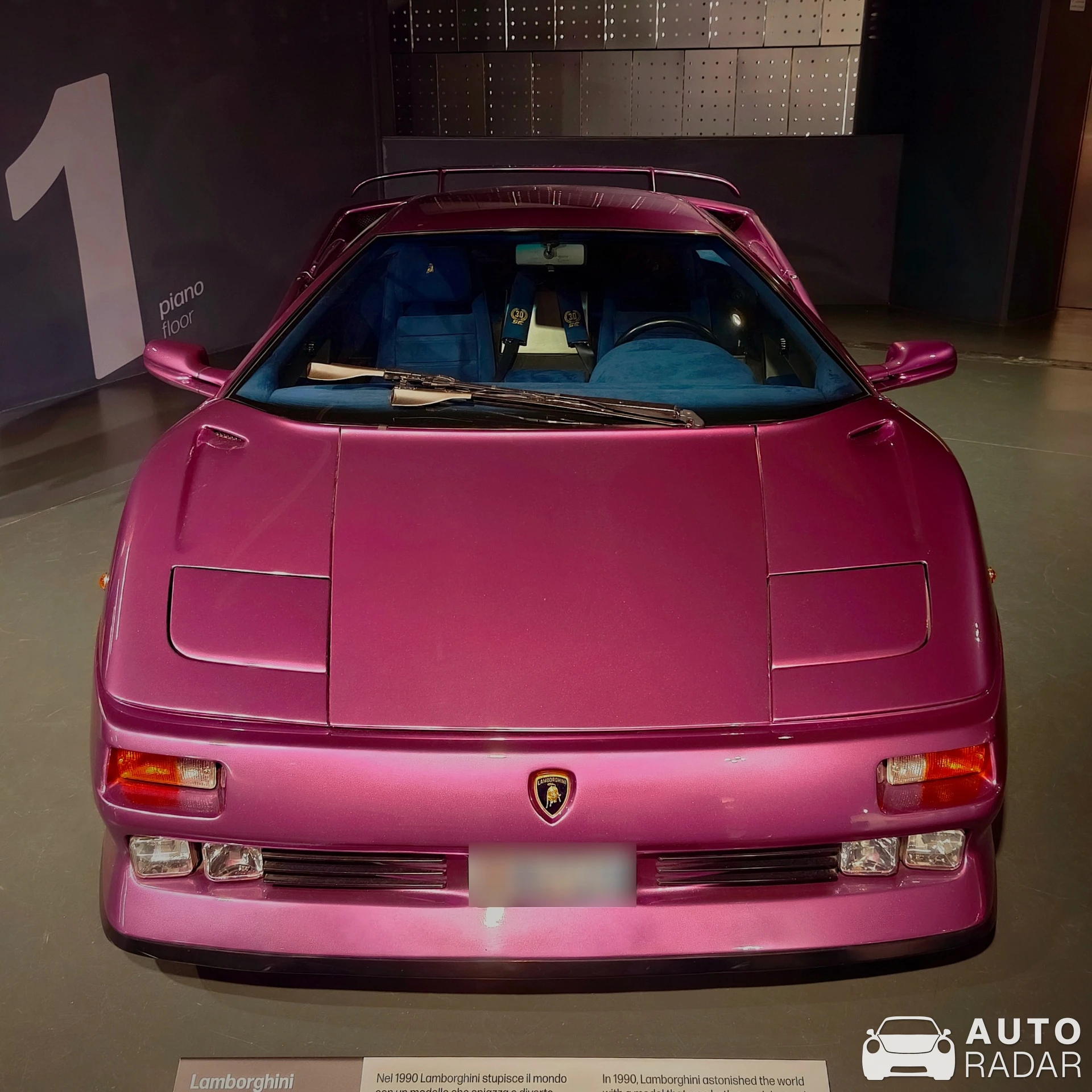 Lamborghini Diablo SE30 spotted in Torino, Italy
