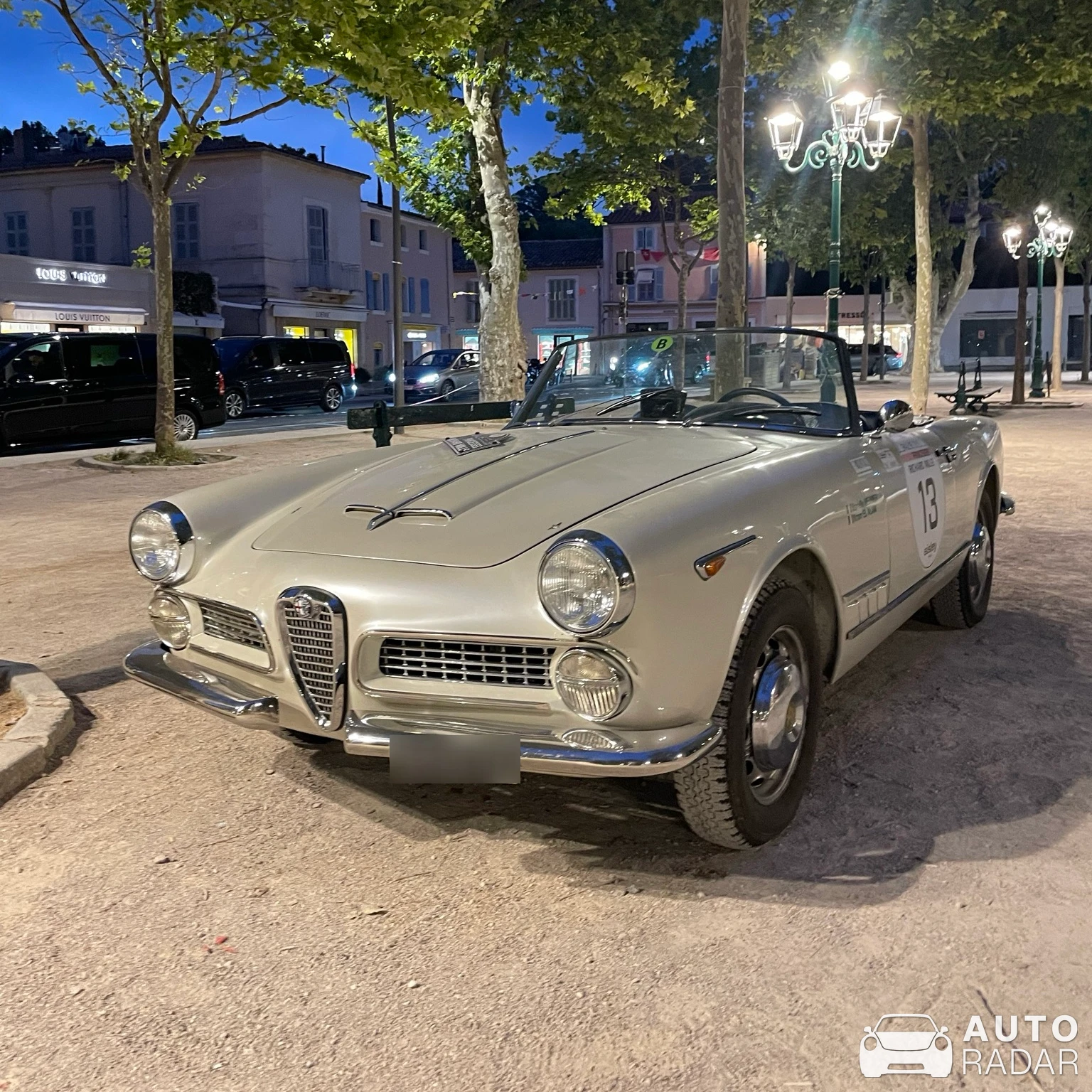 Alfa Romeo 2000 Spider spotted in Saint-Tropez