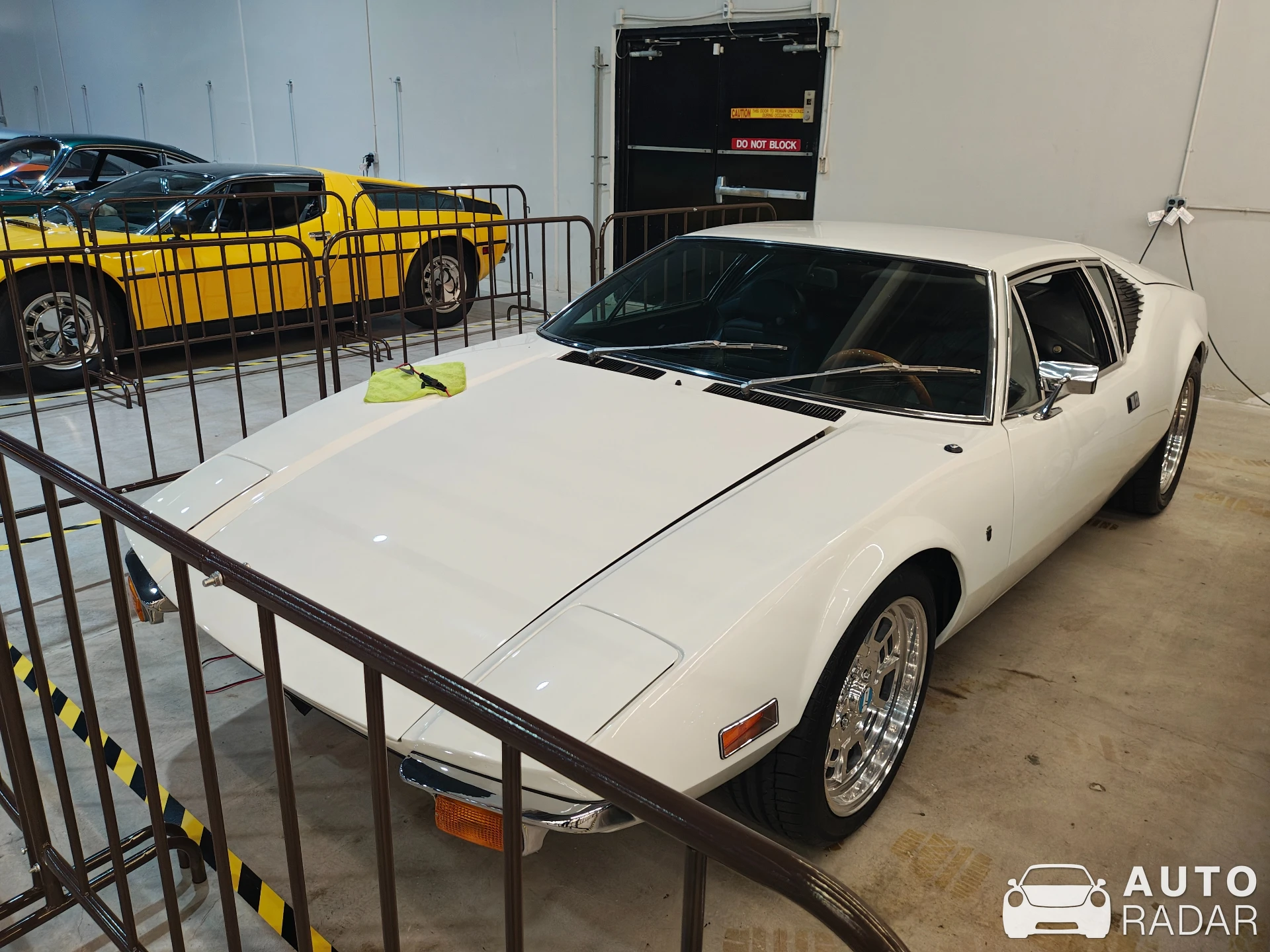 De Tomaso Pantera spotted in , United States