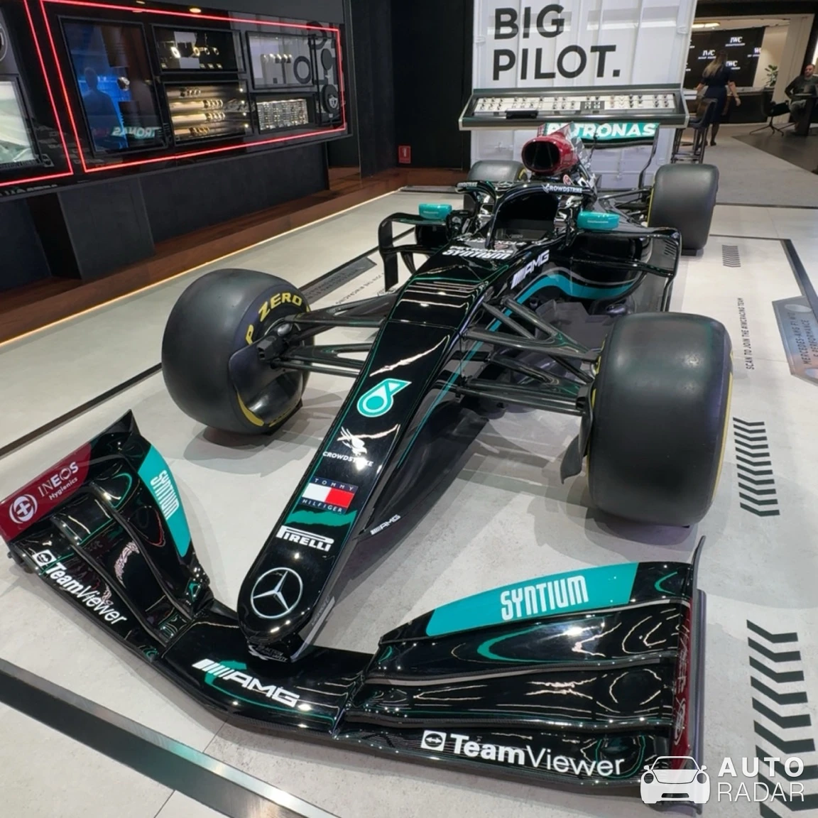 Mercedes-AMG F1 W12 E Performance spotted in دبي