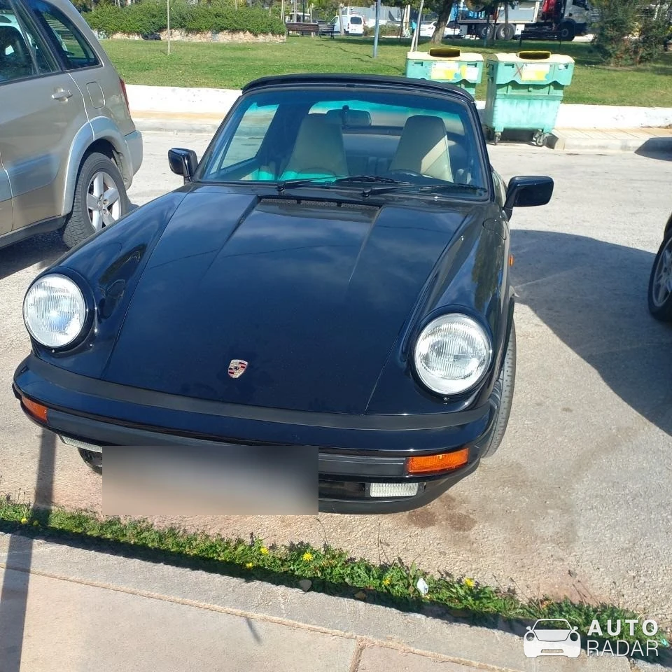 Porsche 911 Carrera 3.0 spotted in Voula, Greece