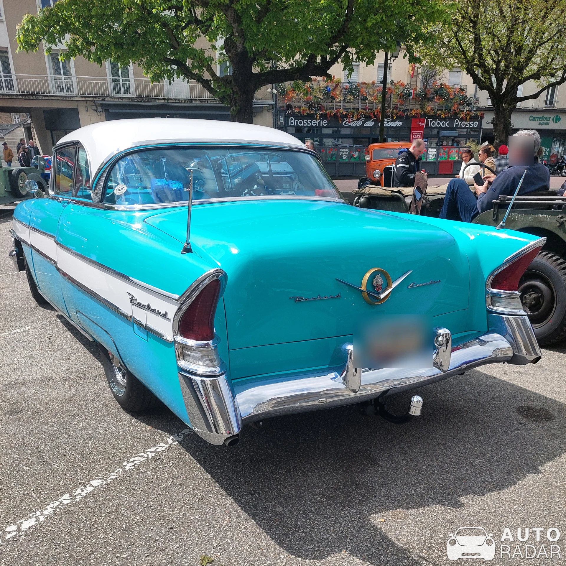 Packard Executive spotted in Carentan les Marais