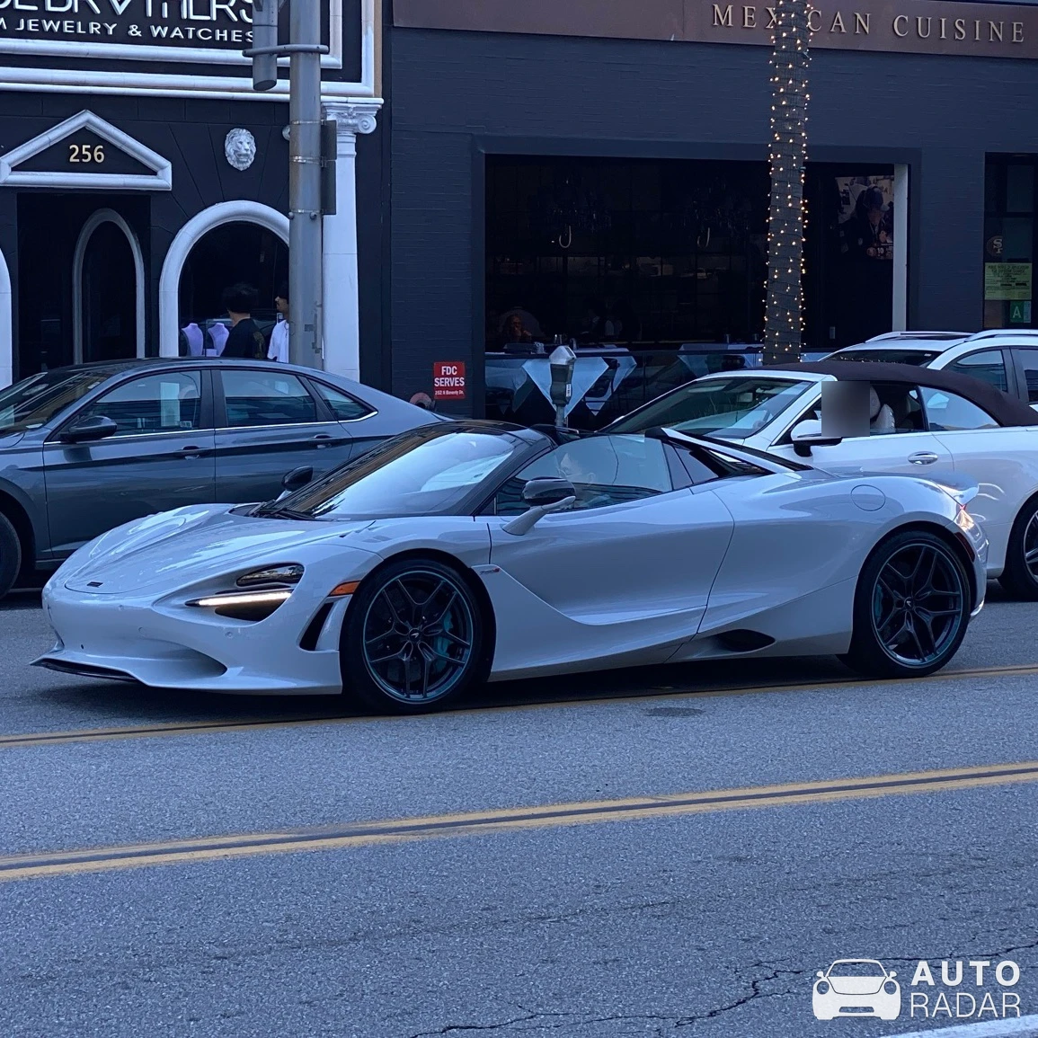 McLaren 750S Spider spotted in Beverly Hills, United States