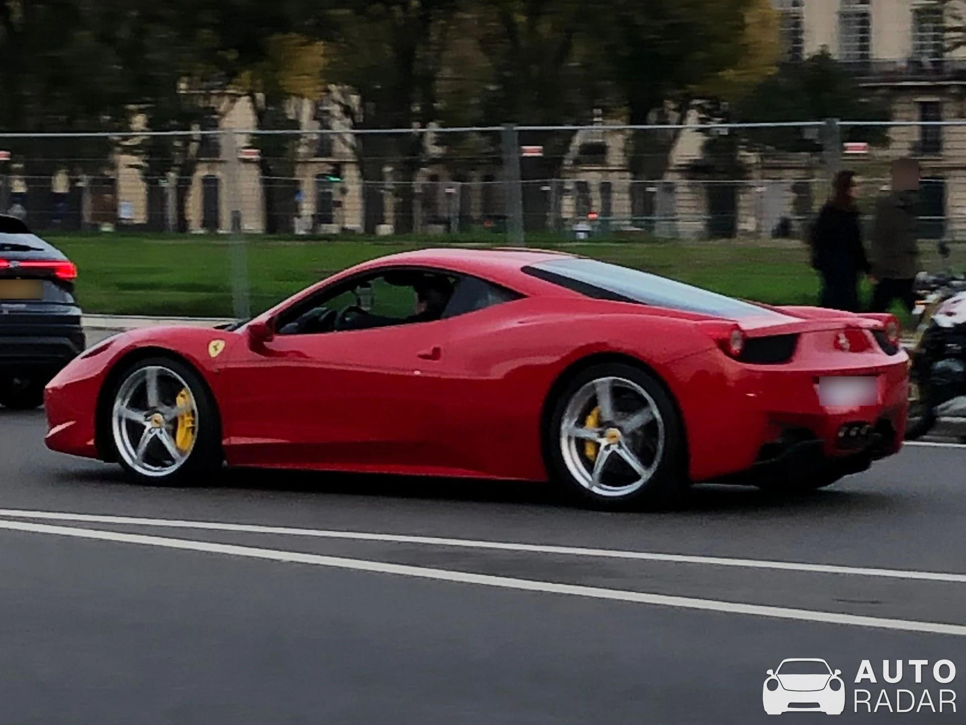 Ferrari 458 Italia spotted in Paris, France