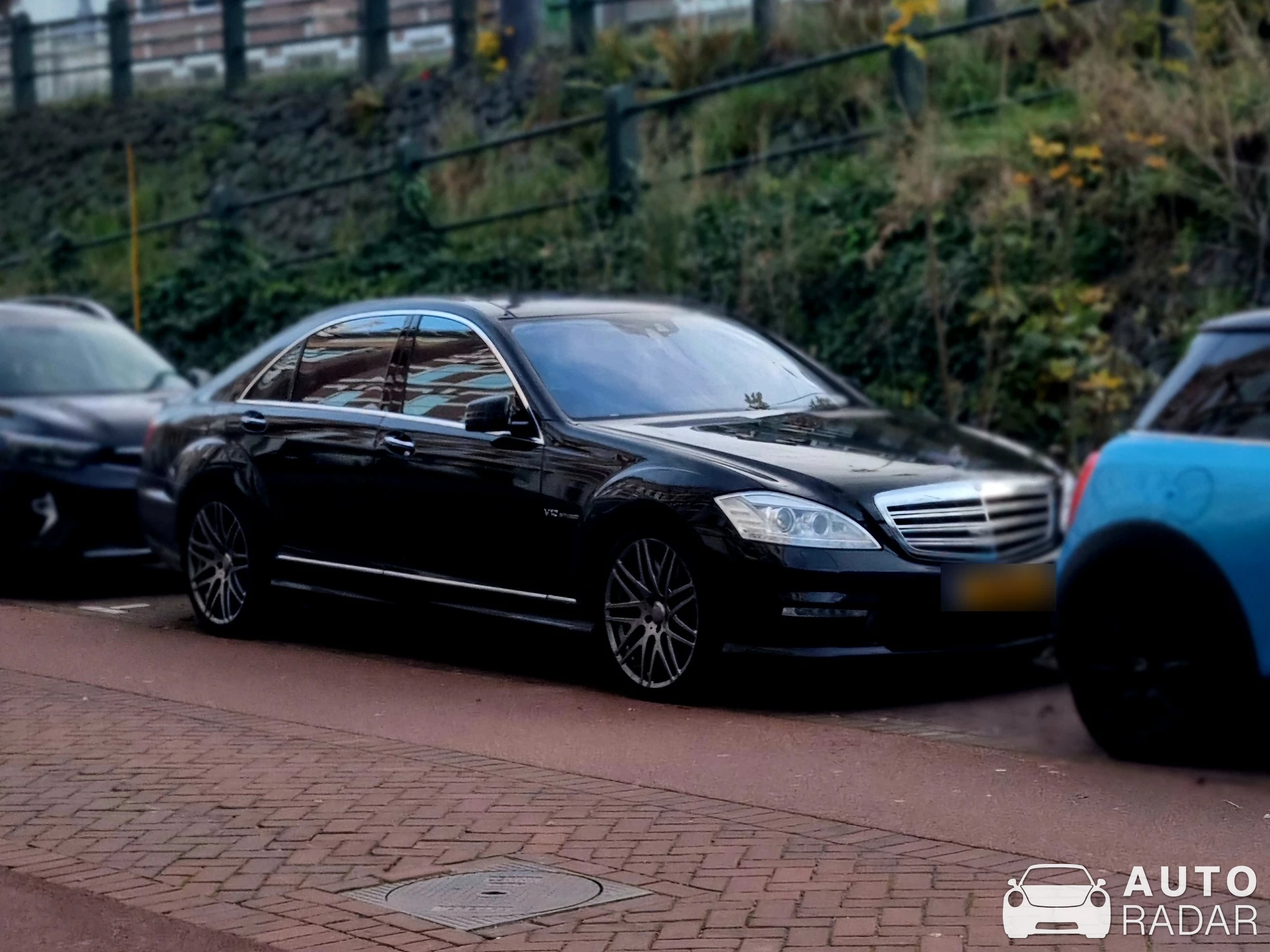 Mercedes-Benz S 65 AMG V221 spotted in Rotterdam, Netherlands