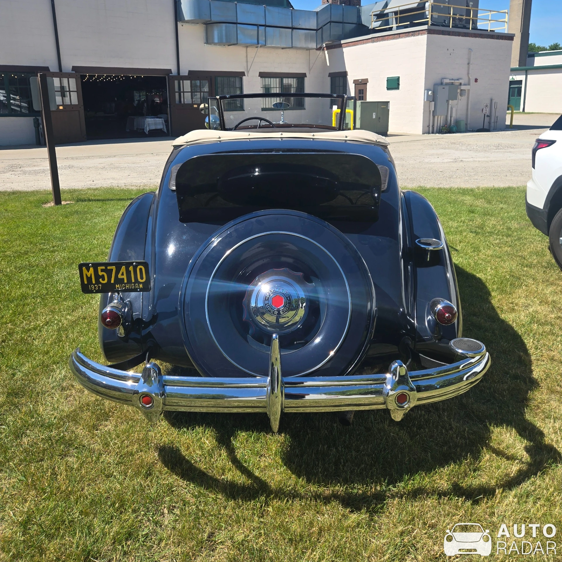 Packard Super 8 spotted in Shelby Township