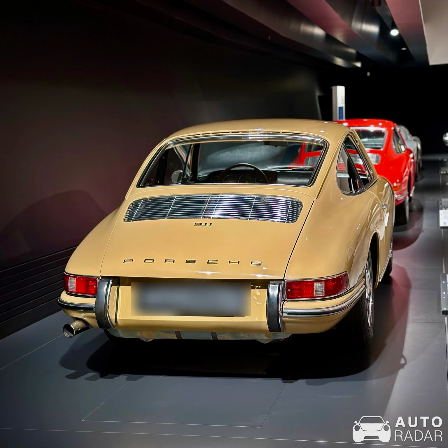 Porsche 901 spotted in Stuttgart