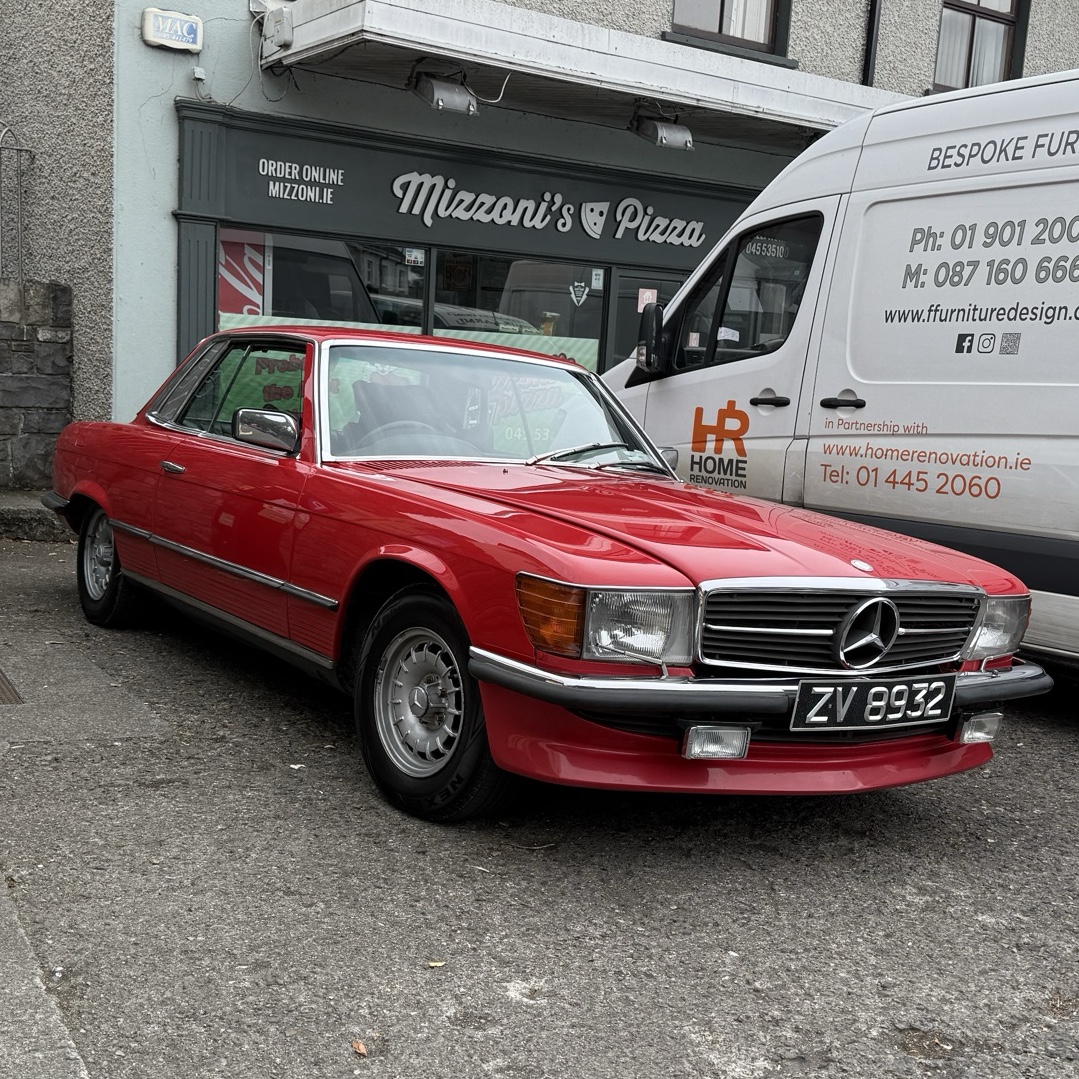 Mercedes-Benz SLC R107