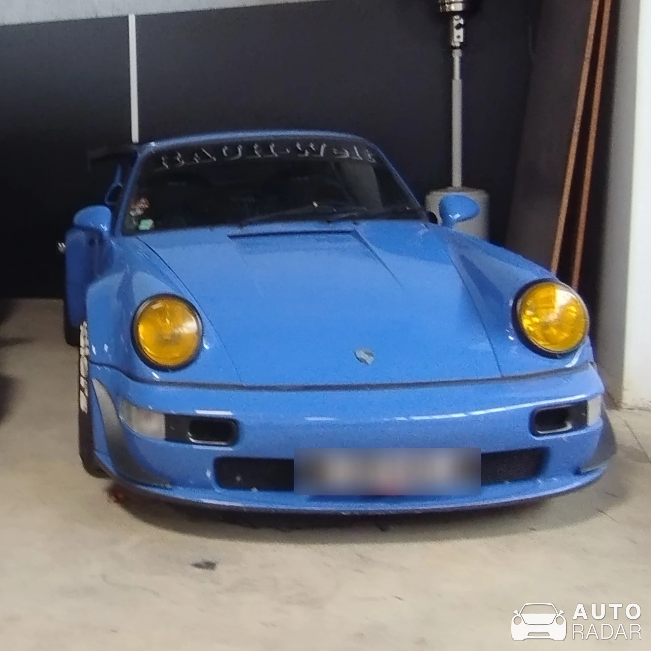 Porsche Rauh-Welt Begriff 964 spotted in Reims, France