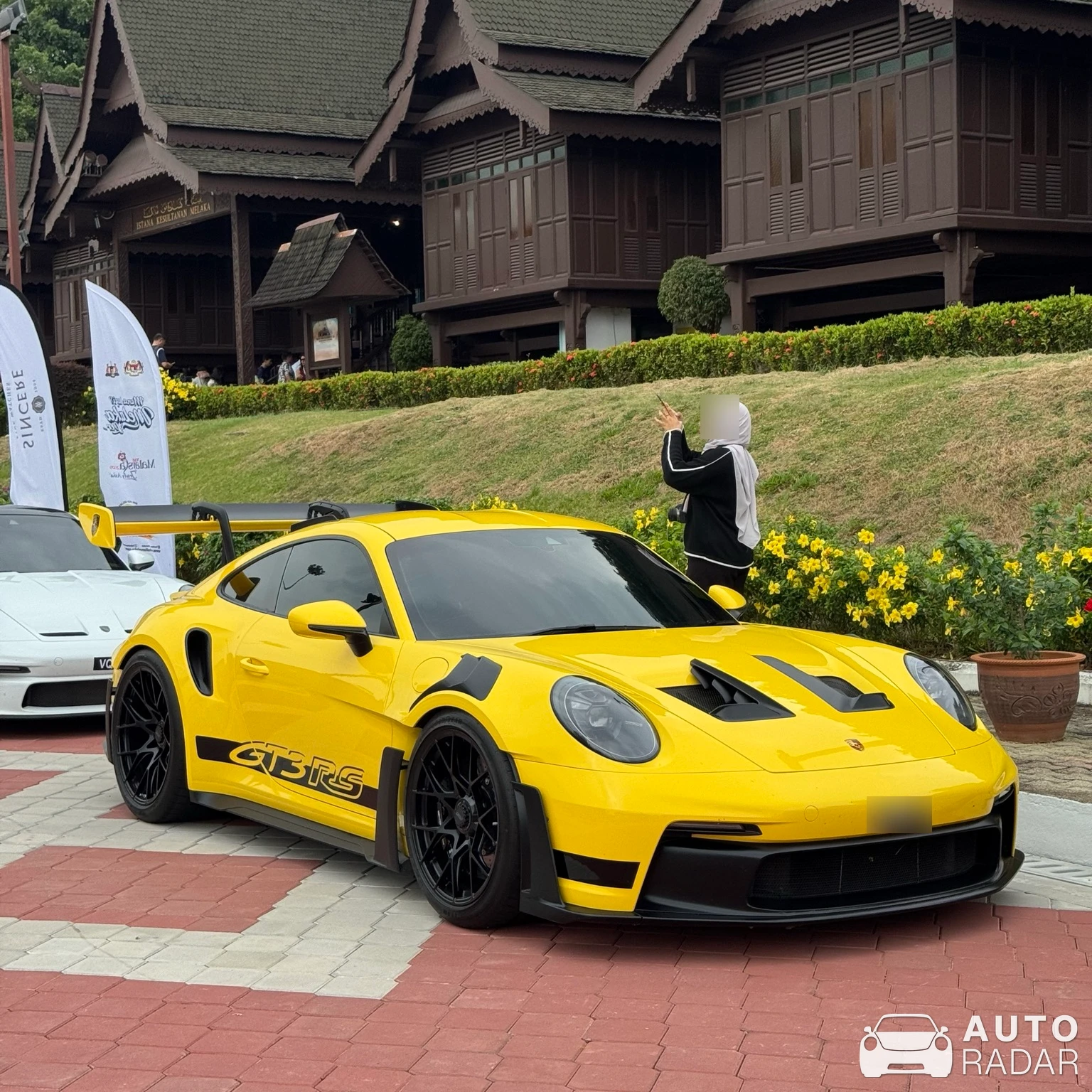 Porsche 992 GT3 RS MkI spotted in Melaka, Malaysia