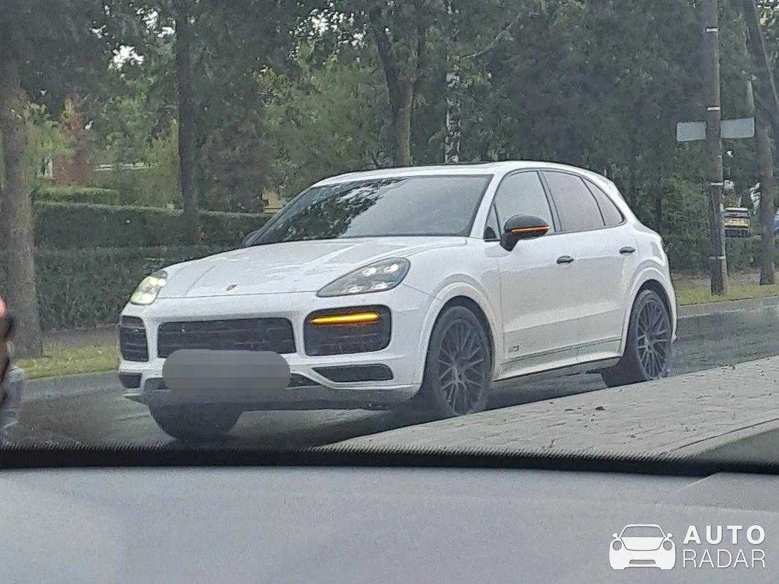Porsche Cayenne GTS spotted in Utena, Lithuania
